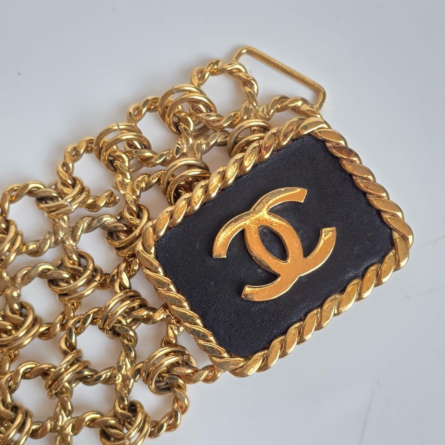 Vintage Chanel Gold CC Double Layered Chain Belt For Sale 5