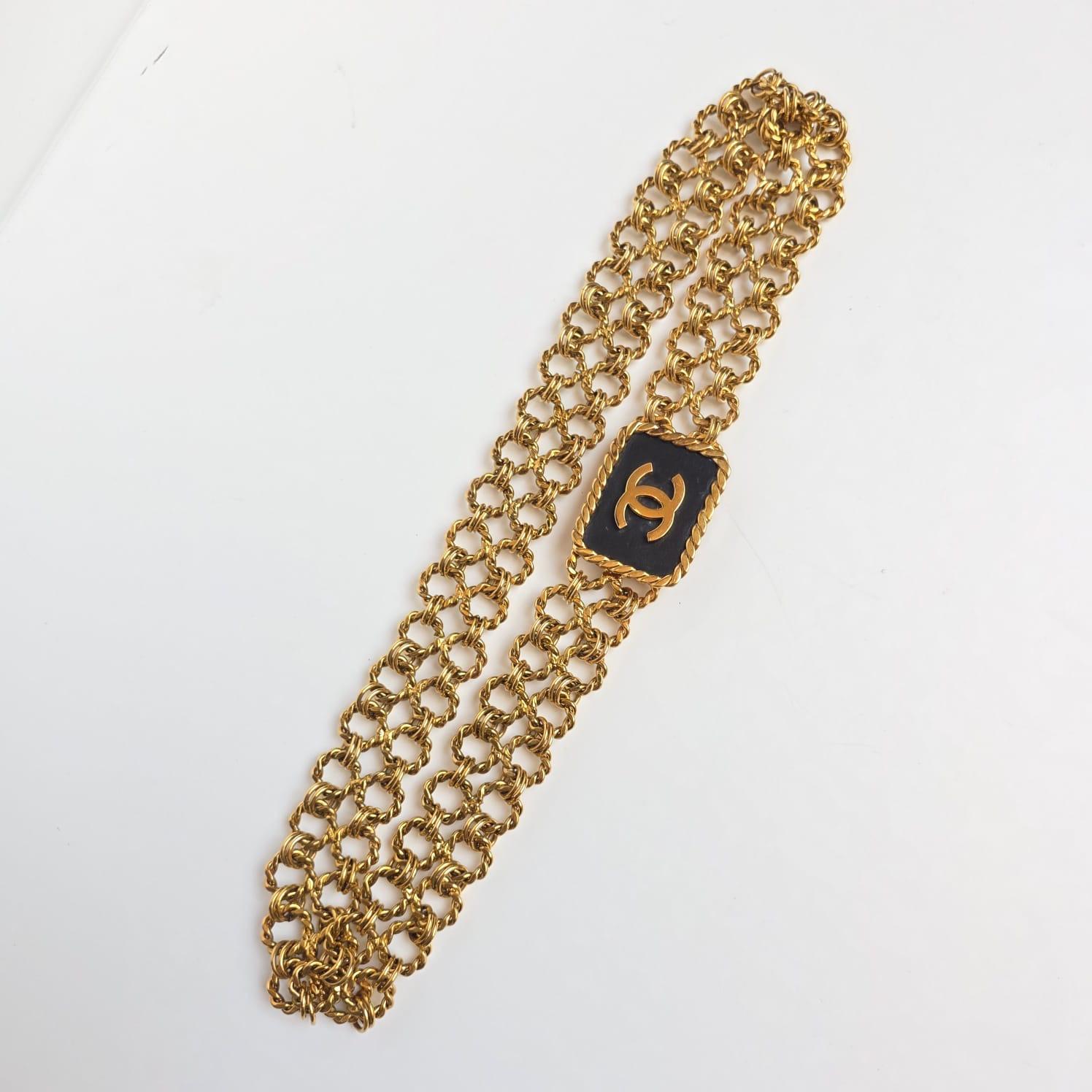 Vintage Chanel Gold CC Double Layered Chain Belt For Sale 2
