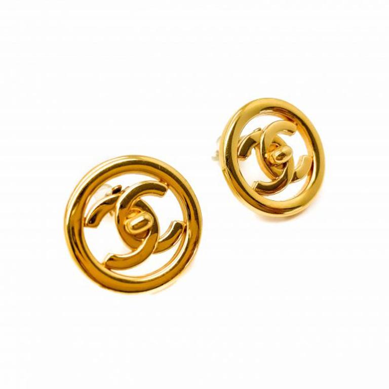 chanel turnlock earrings
