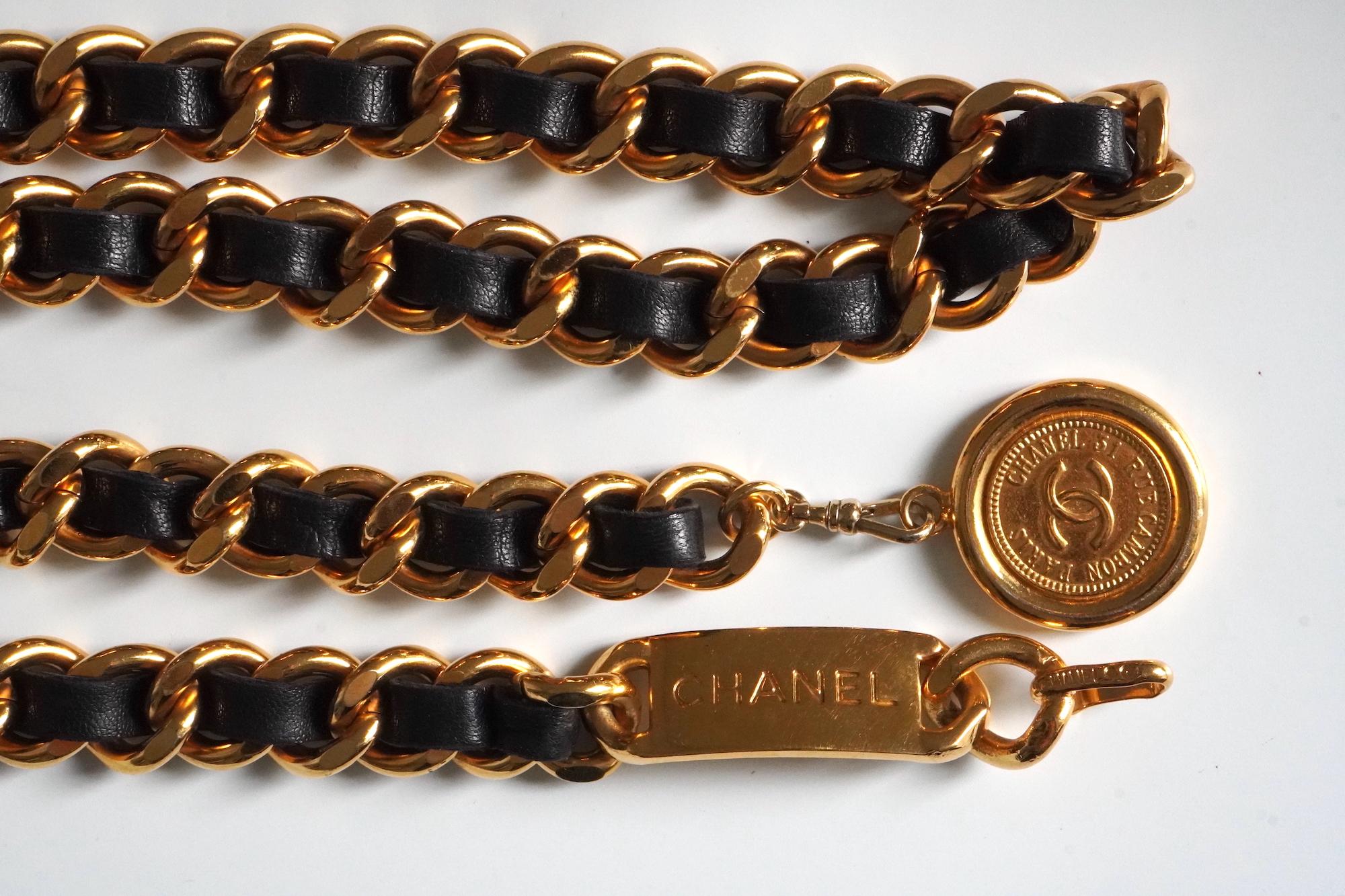 Vintage Chanel Gold Chain & Leather Belt For Sale 4