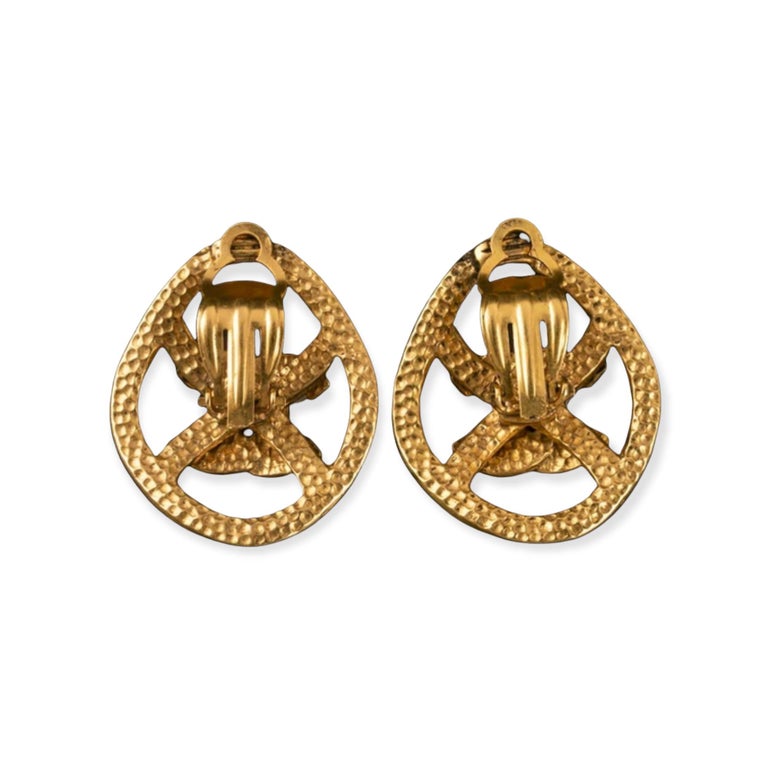 Vintage Chanel Gold Clip Earrings Spring 1996 For Sale at 1stDibs