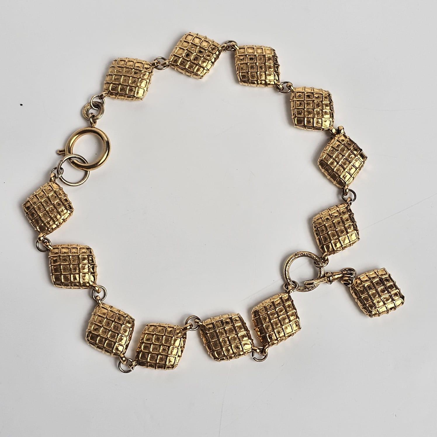 Collana Chanel vintage con catena di diamanti in oro in vendita 1