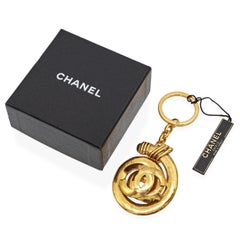 Vintage Chanel Gold-Finish CC Spiral Keychain