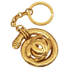 Llavero Espiral CC Chanel Vintage Acabado Dorado