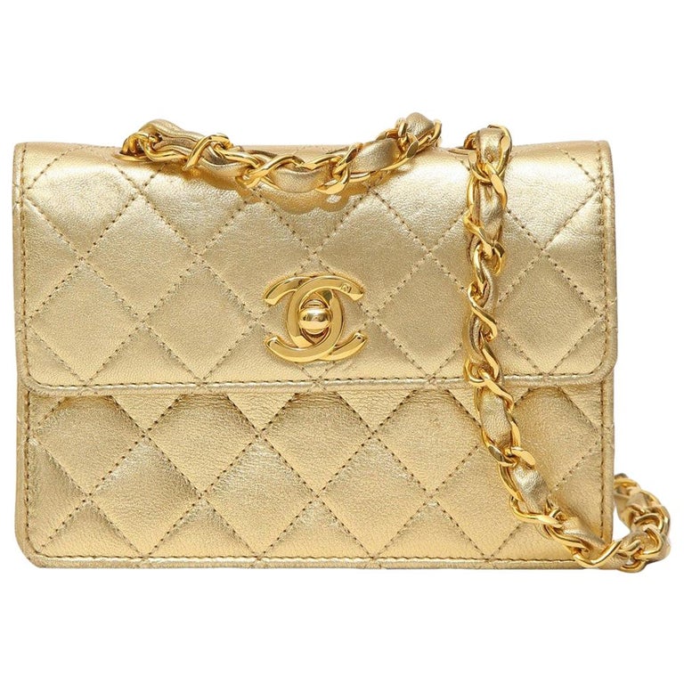 Vintage Chanel gold leather shoulder bag For Sale