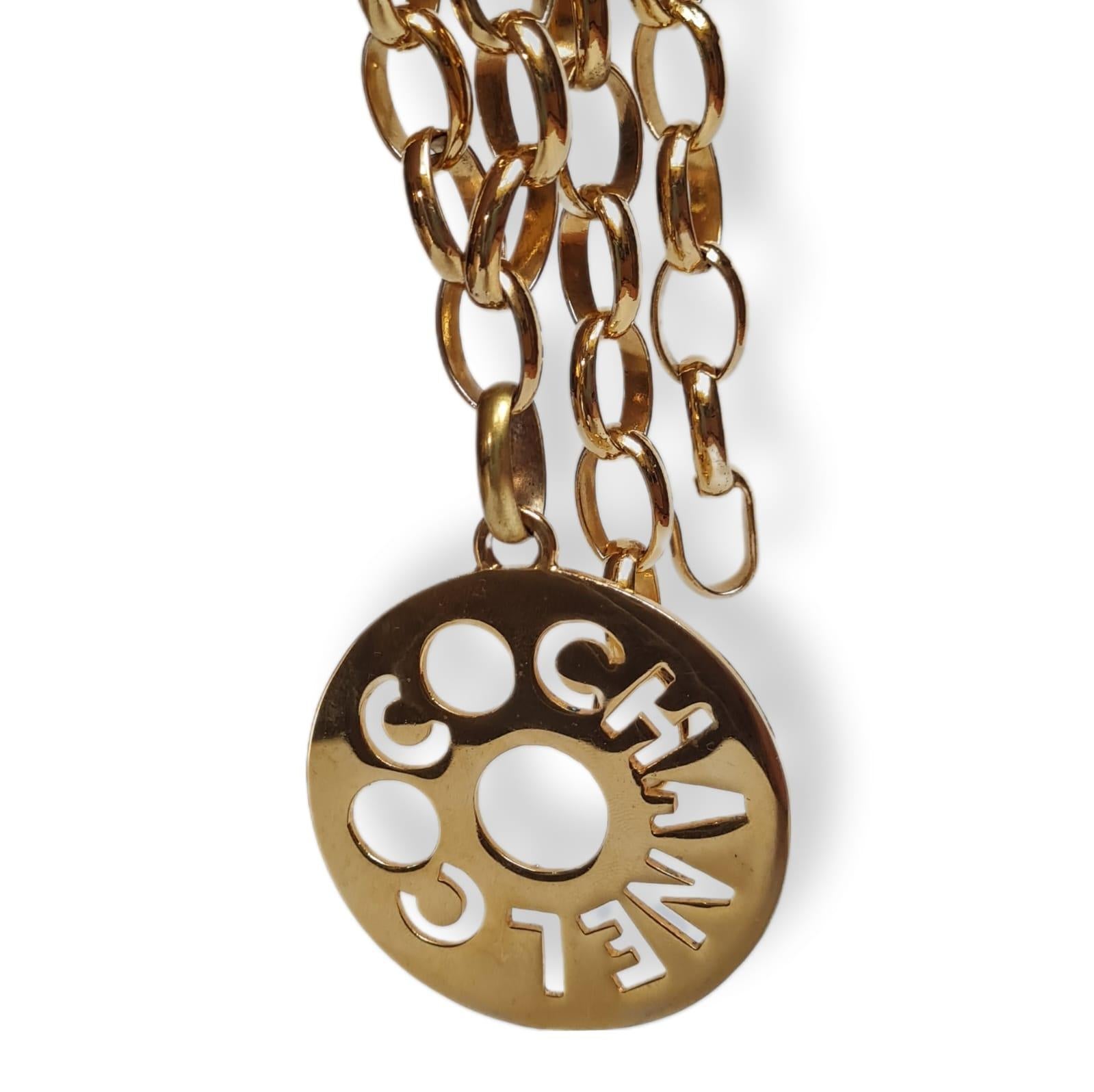 Vintage Chanel Gold Logo Cut Out Pendant Necklace For Sale 3