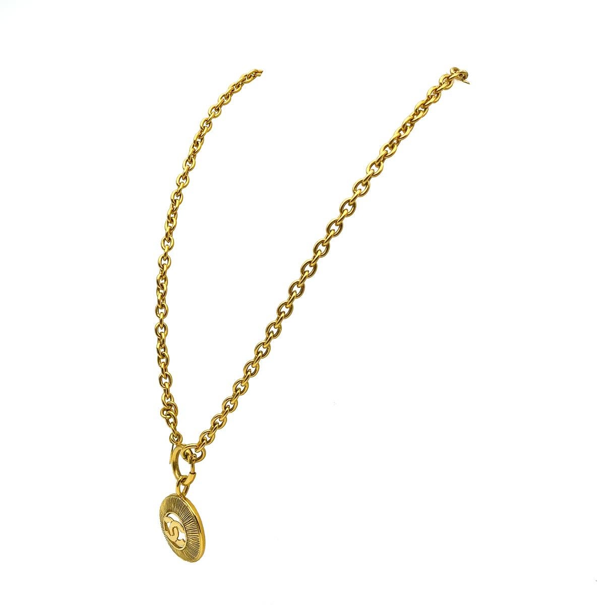 Vintage Chanel Gold Sunburst CC Logo Chain Necklace 1980s Iconic 1