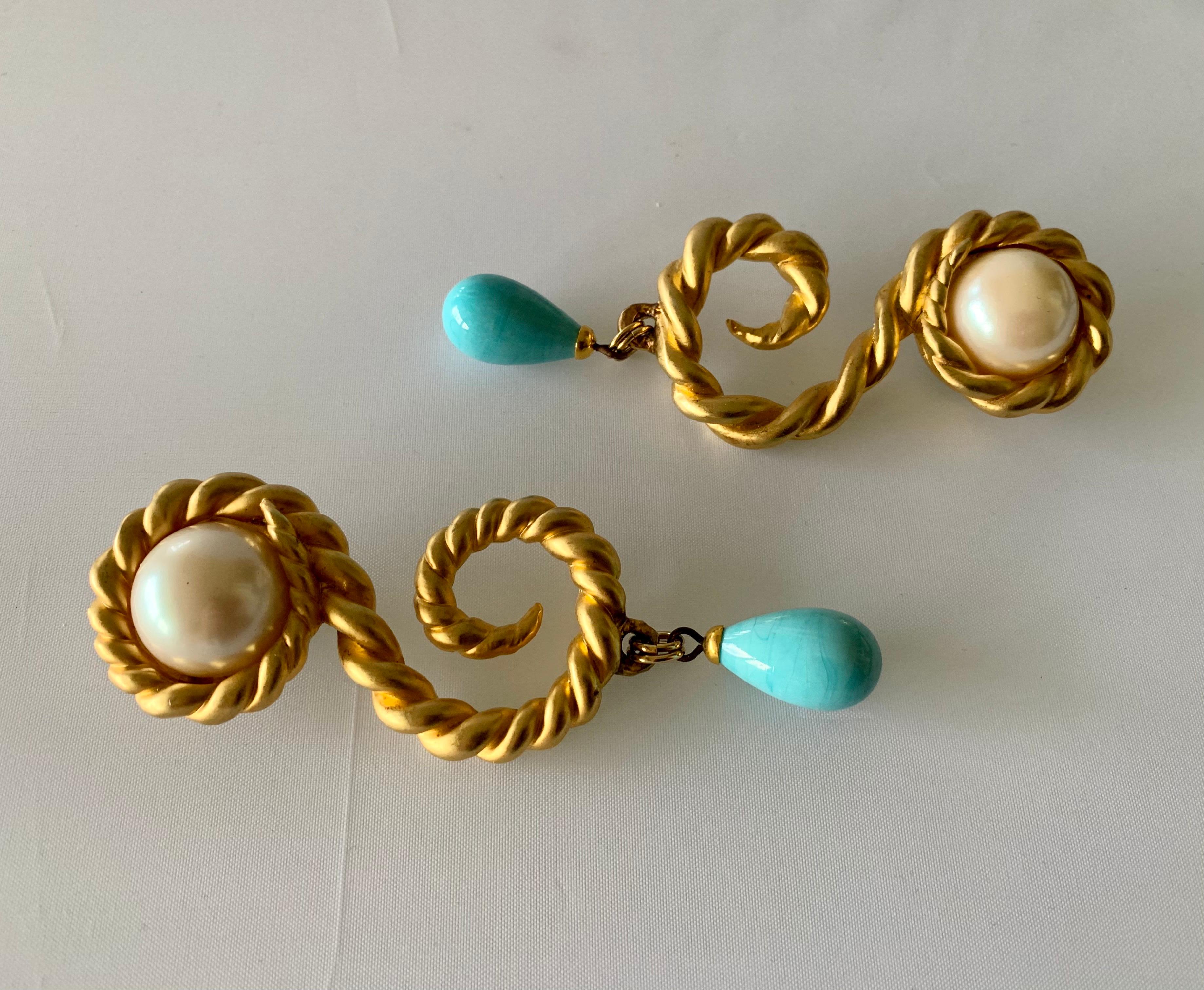 chanel turquoise earrings