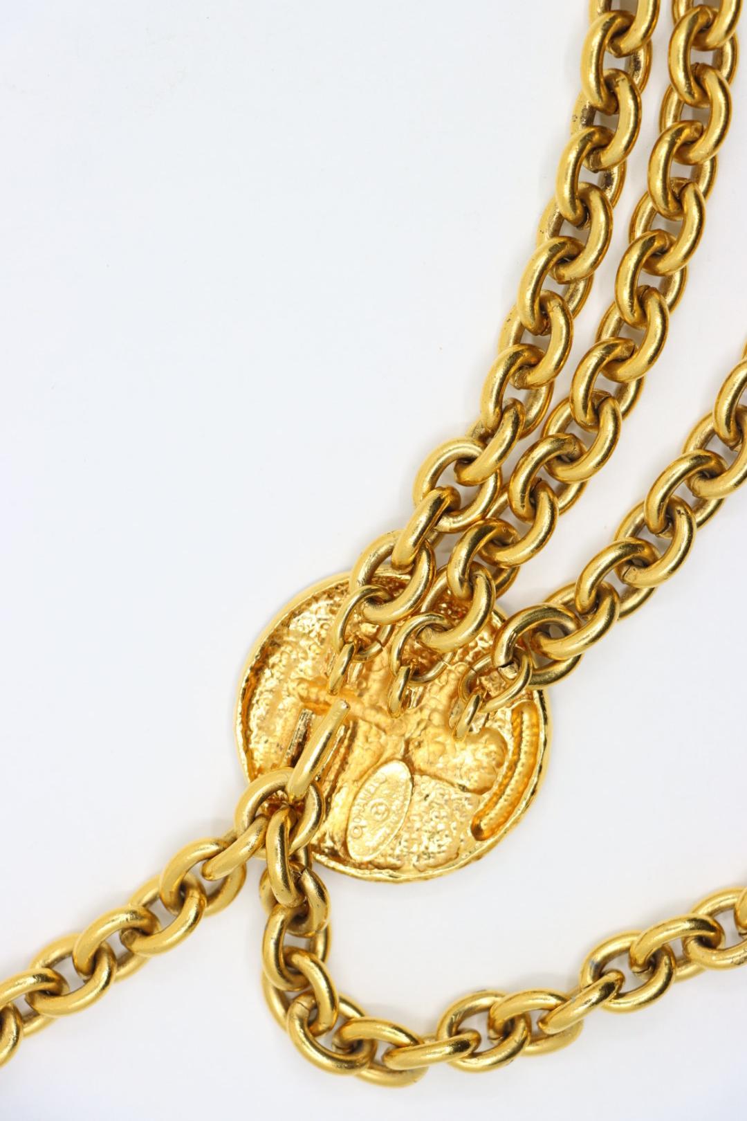 Vintage Chanel Gold Tone Medal Chain Belt 8