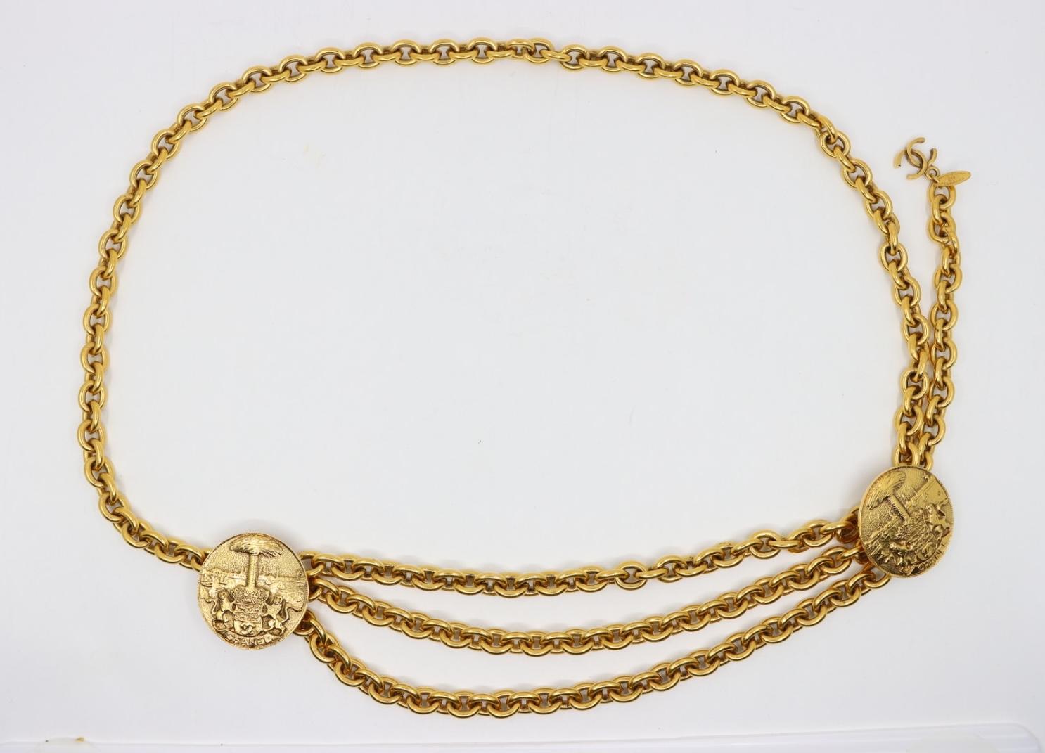 Vintage Chanel Gold Tone Medal Chain Belt In Good Condition In Flushing, NY