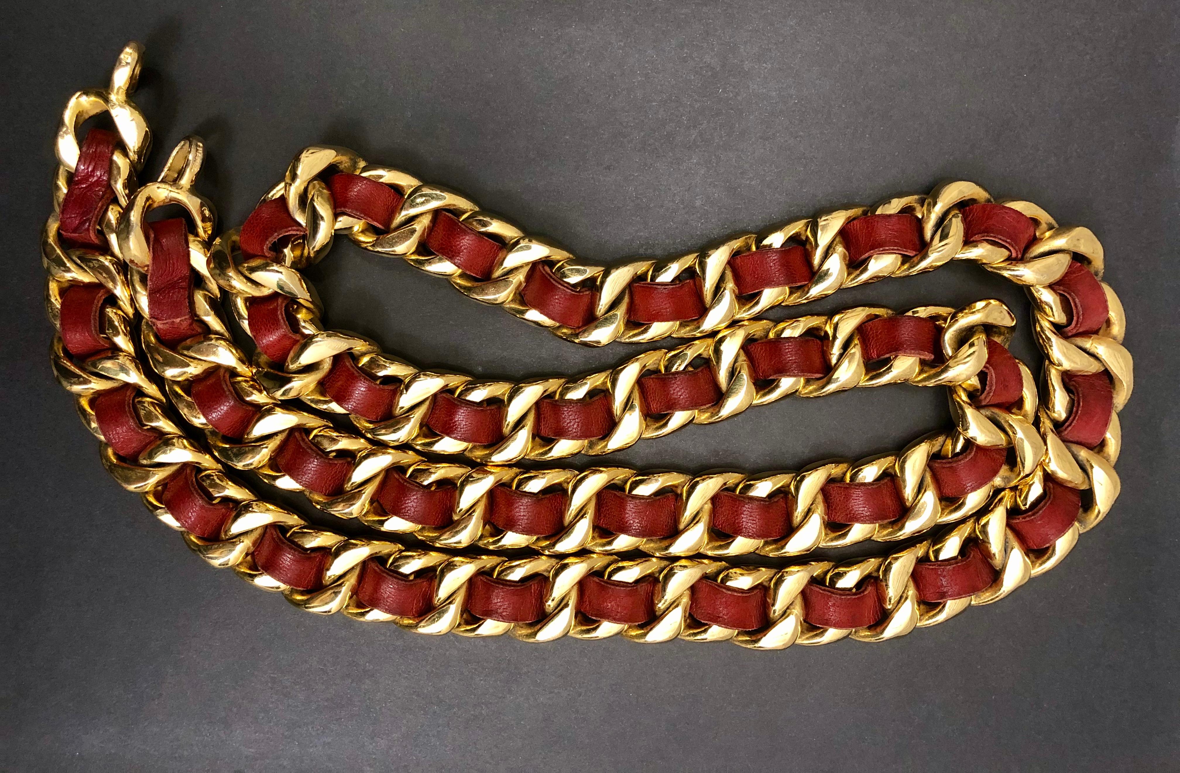 Women's 1980s Vintage CHANEL Gold Toned Red Leather Chain Belt Necklace Double Hooked For Sale