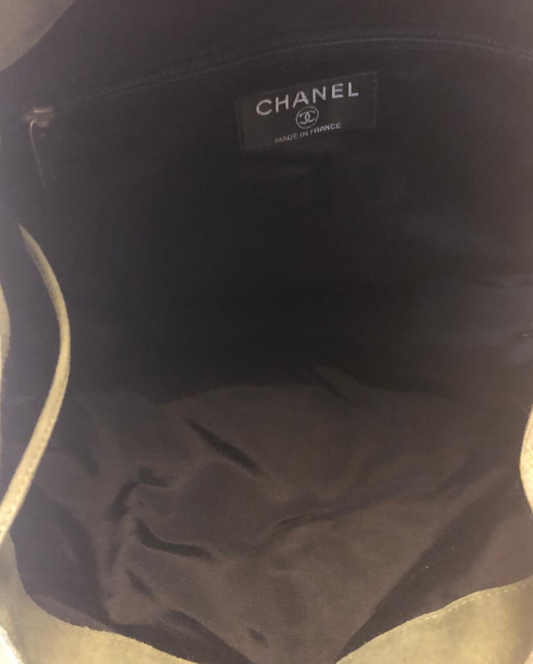Chanel Green “CC” Suede and Fur Oblong Tote Bag For Sale at 1stDibs