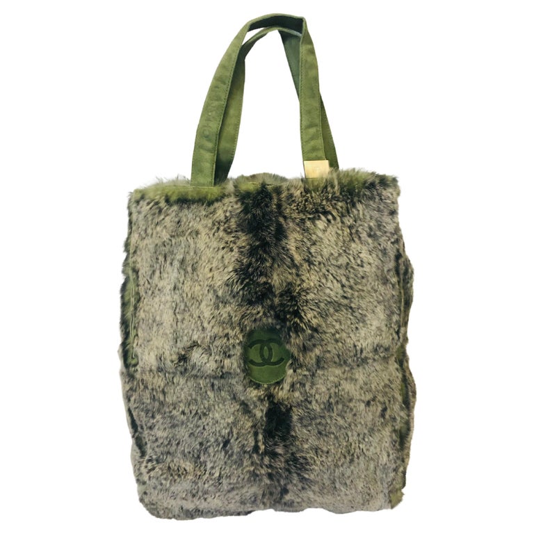 NYJEWEL Chanel Green Fur Purse Shoulder bag 46" Long w Original Card  Dust Bag