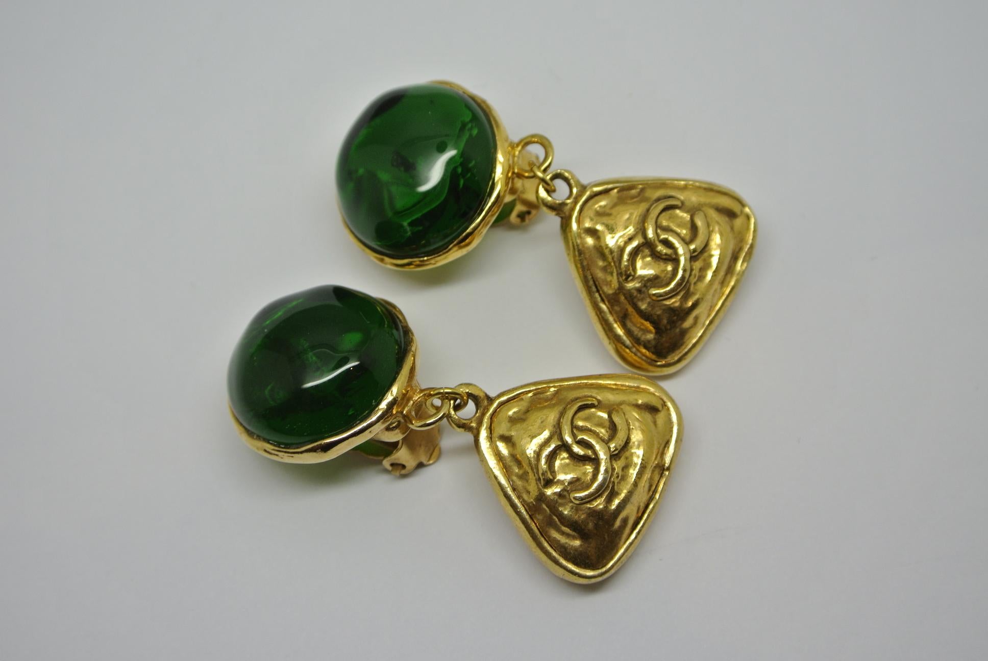 Contemporary Vintage Chanel Green Poured Glass Logo Drop Earrings For Sale