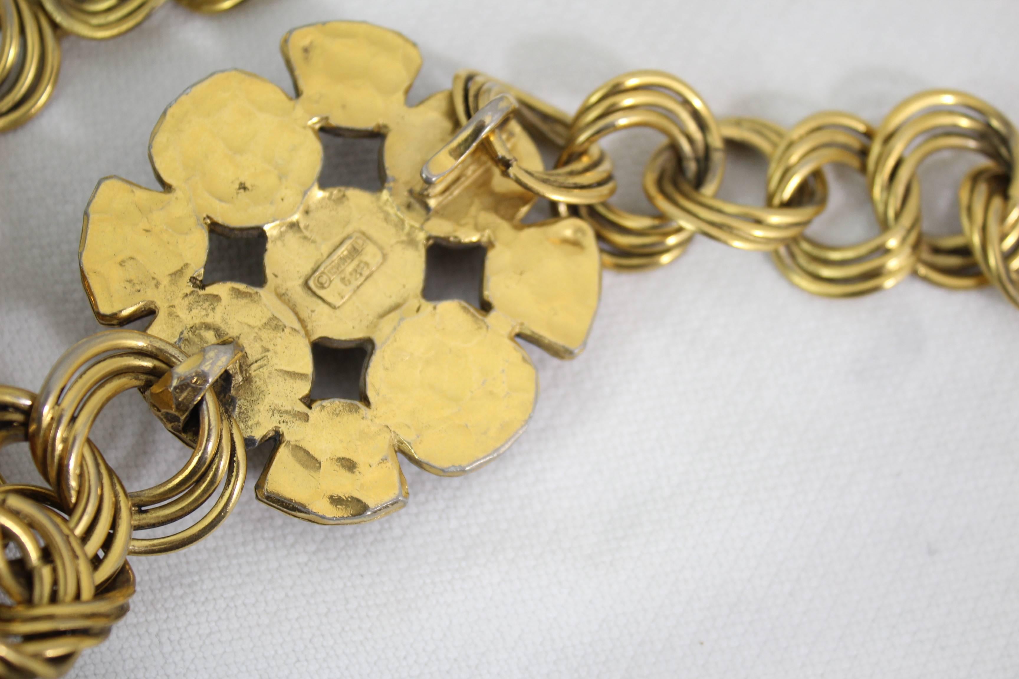 Vintage Chanel Gripoix Belt / Necklace in Golden Metal In Good Condition In Paris, FR