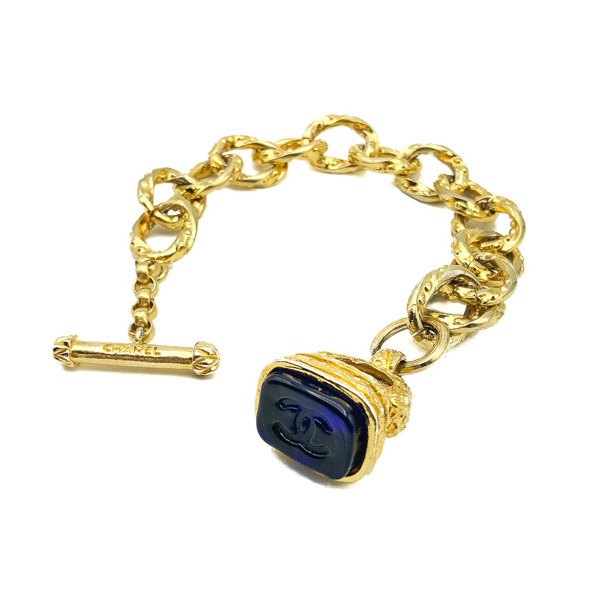 Vintage Chanel Gripoix Charm Bracelet with Blue Pate de Verre Seal Fob 1990s  In Fair Condition In Wilmslow, GB