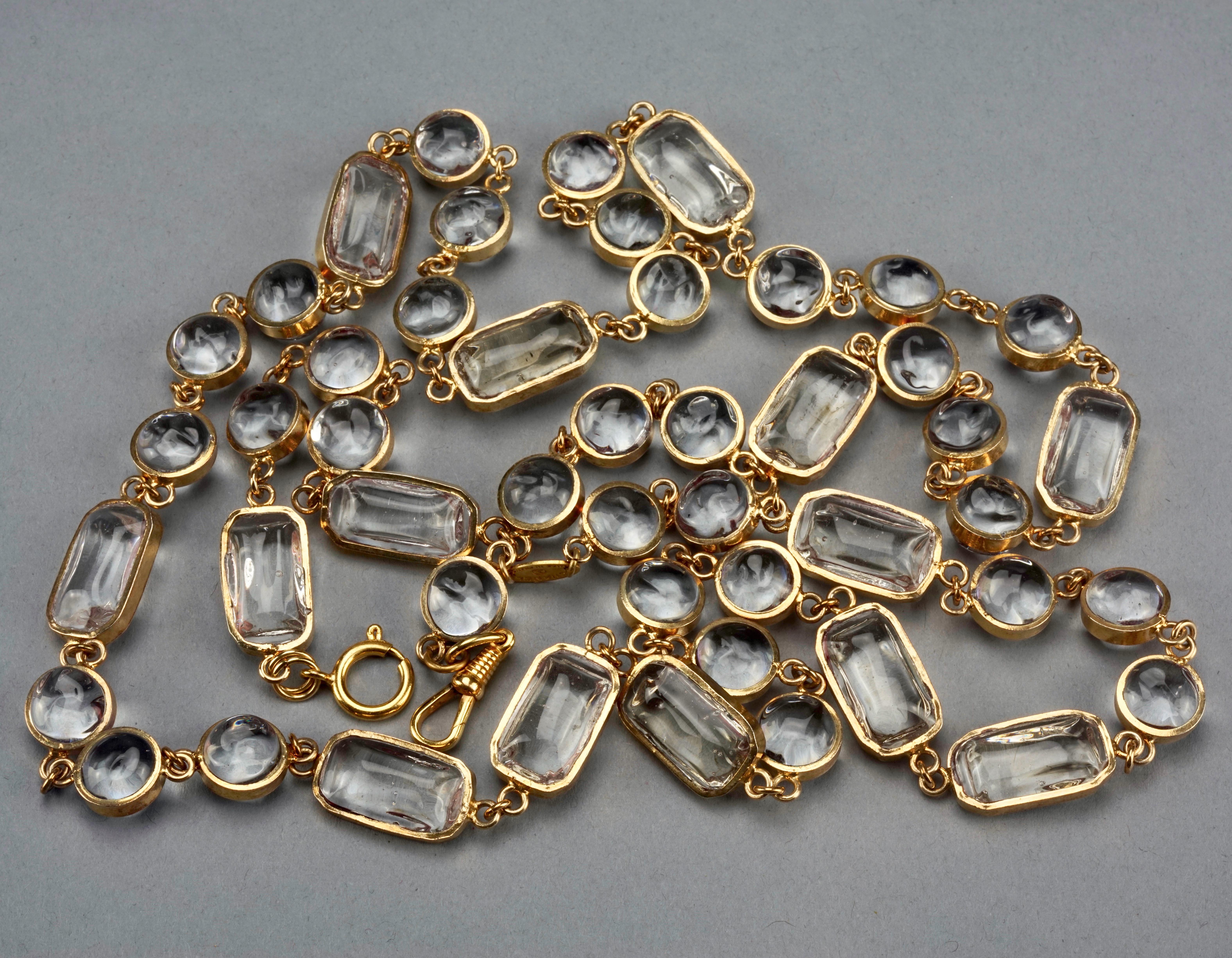 Women's Vintage CHANEL GRIPOIX Chicklet Glass Link Long Necklace