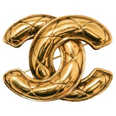 Vintage Chanel Guilded Quilted Brooch