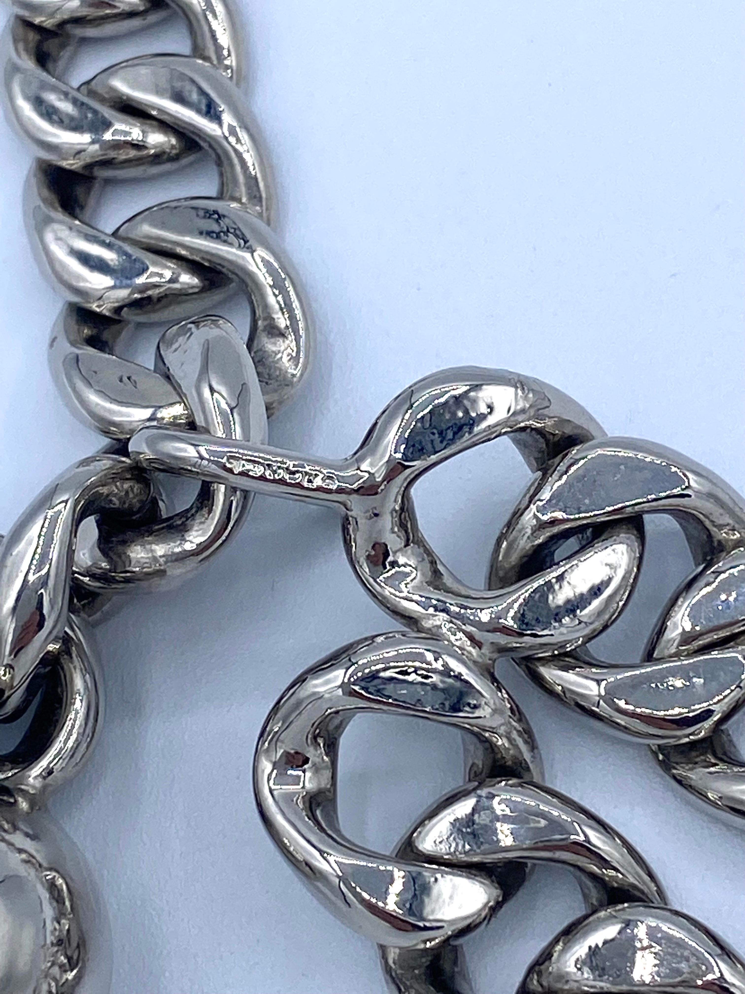 Vintage Chanel heavy silver chain link belt In Good Condition For Sale In L'ESCALA, ES