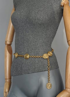 Vintage CHANEL Horse Riding Motif Medallion Necklace Belt