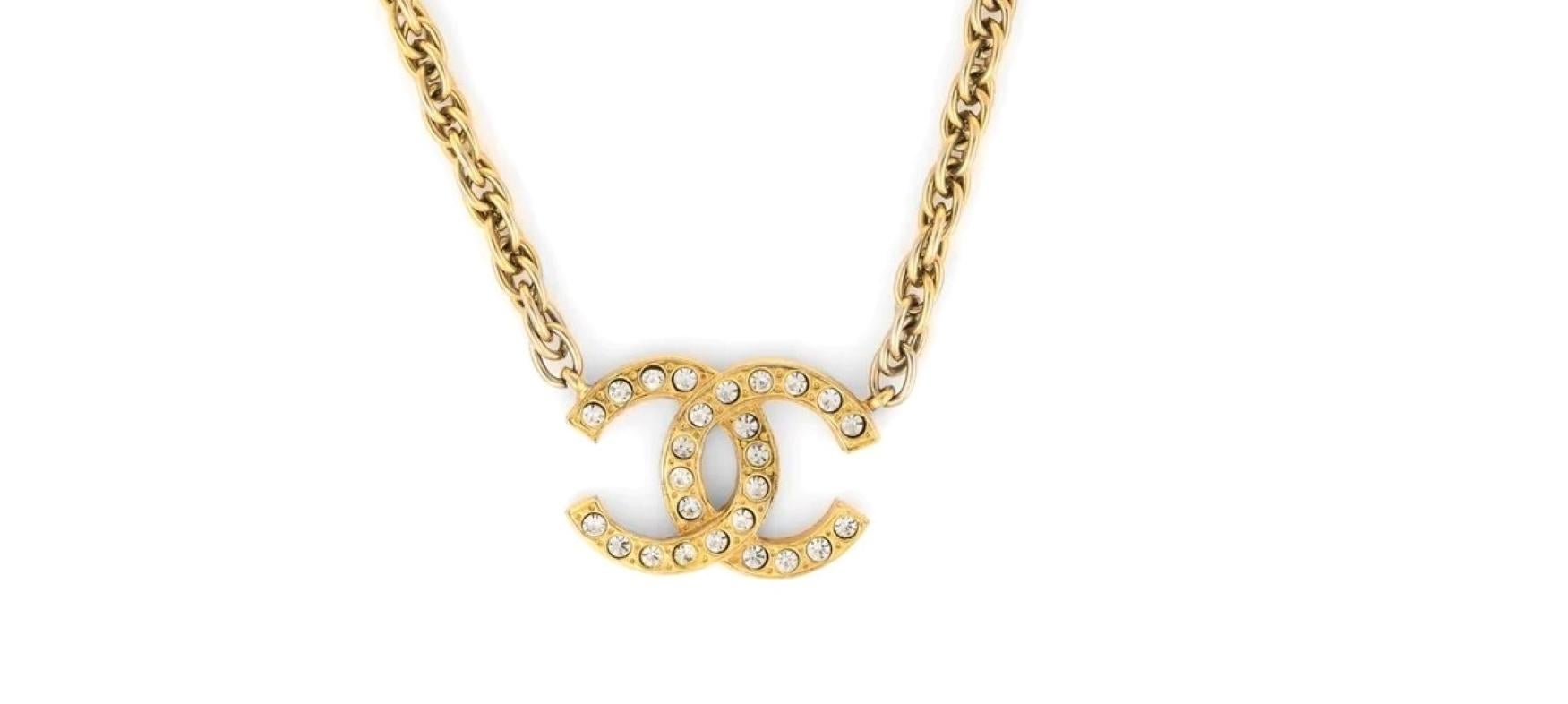 Chanel Iconique collier CC vintage avec strasss  Bon état - En vente à Hoffman Estates, IL