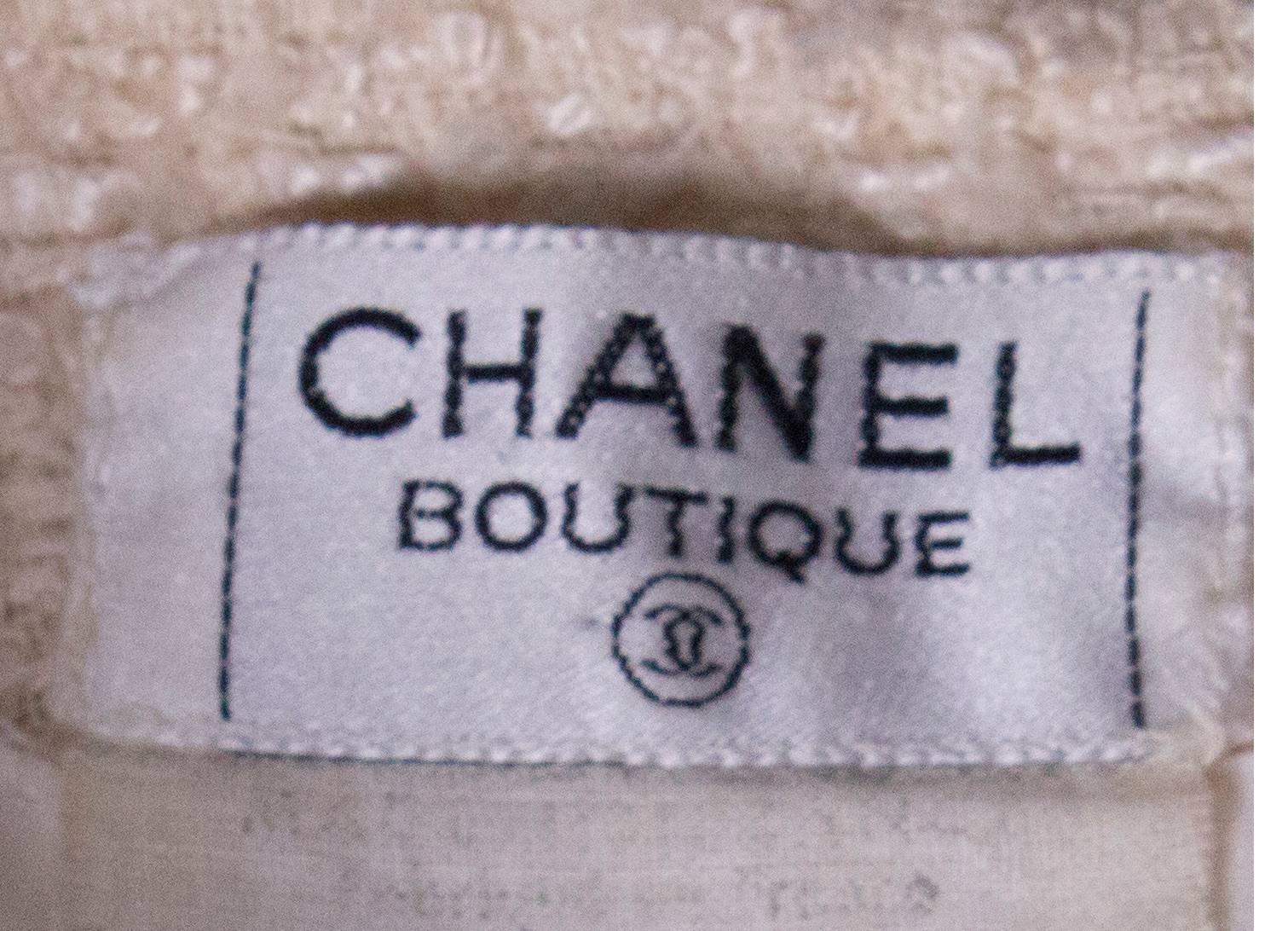 Chanel - Jupe en bouclette ivoire vintage en vente 2