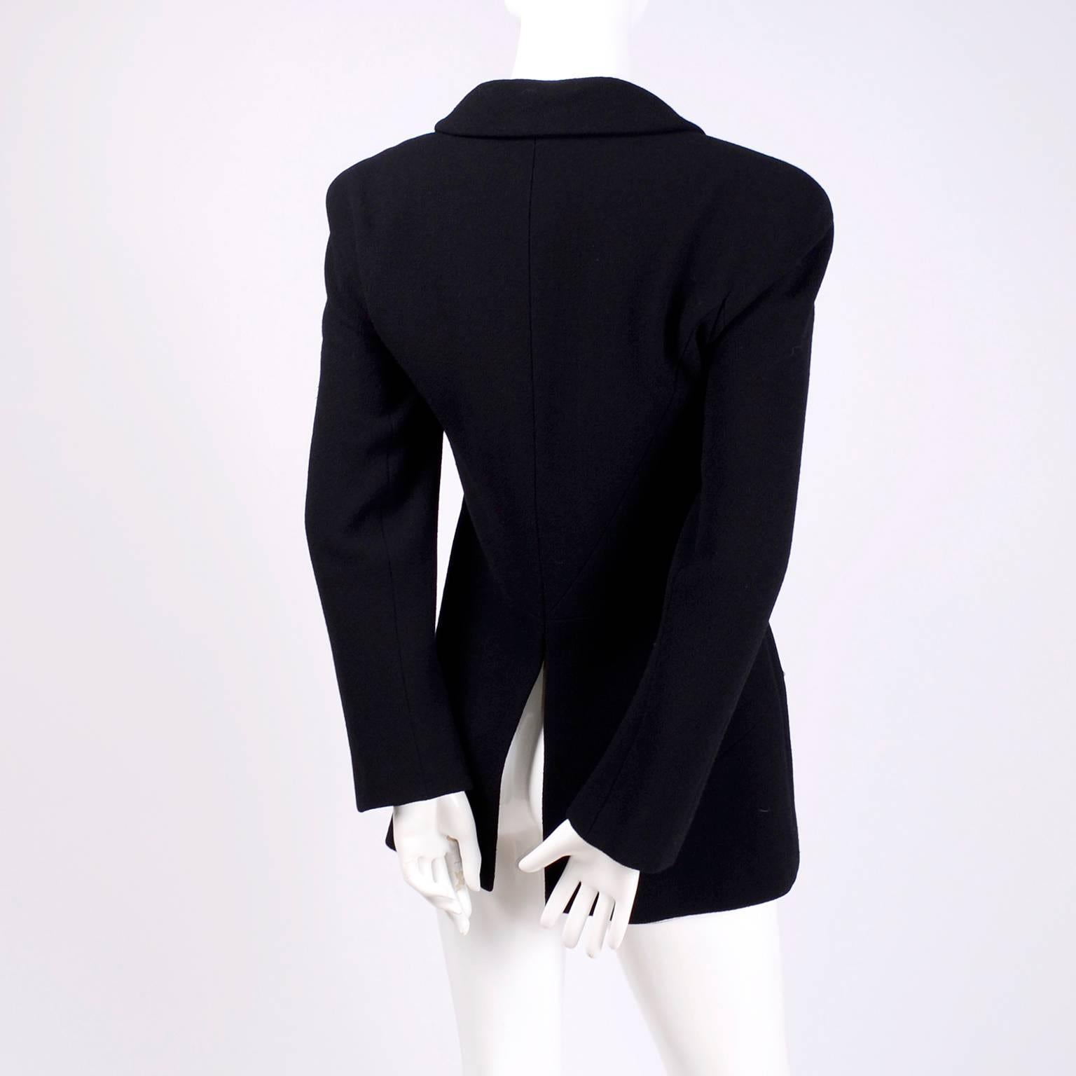 Chanel Vintage Black Wool Vintage Blazer Jacket with Zip Front, Autumn 1997  In Excellent Condition In Portland, OR
