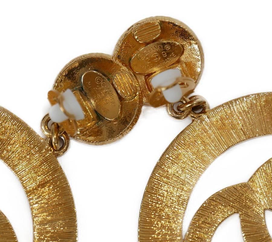 Chanel Vintage Jumbo Gold Dangling Earrings  2