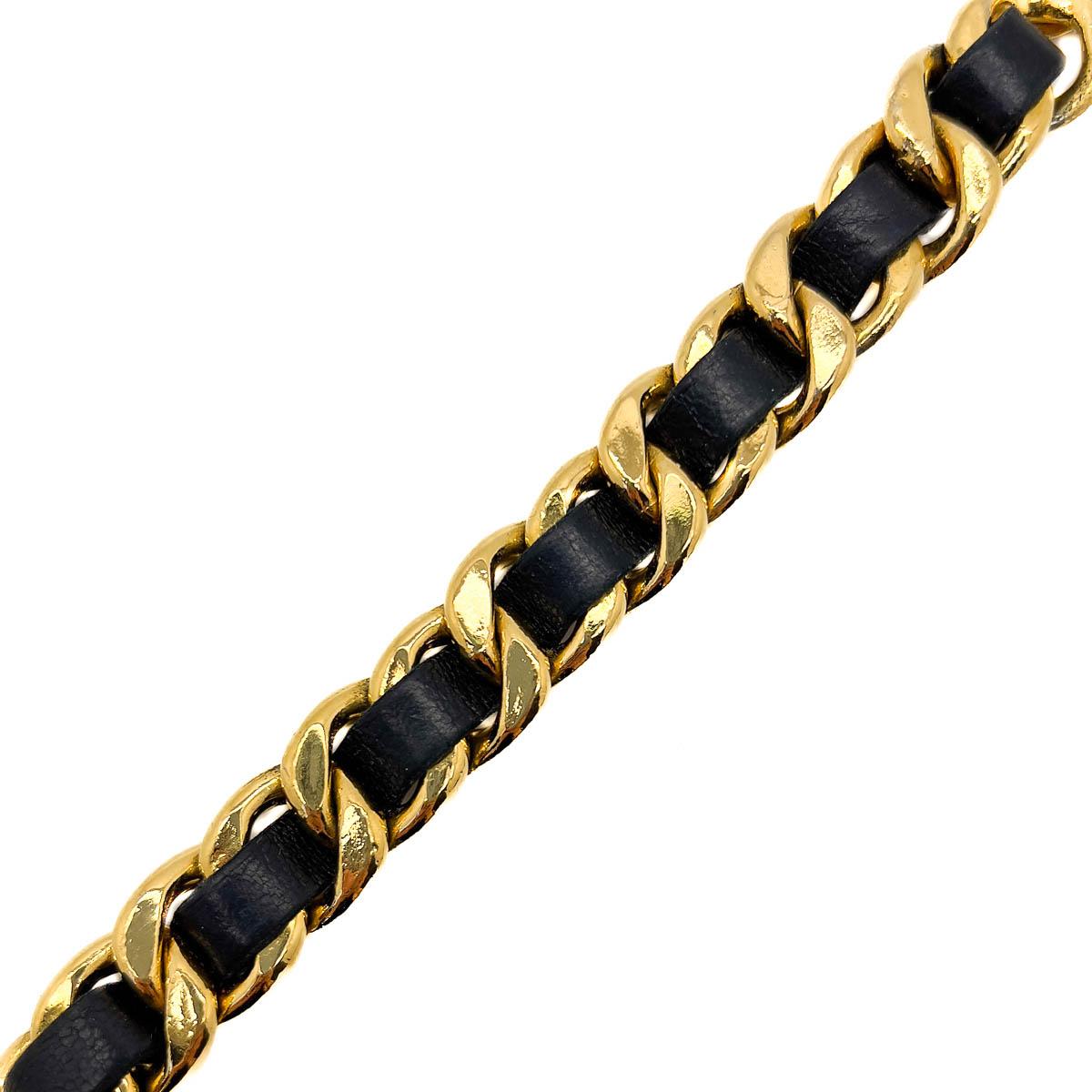 Vintage Chanel Chunky Kettenarmband aus Leder 1980er Jahre für Damen oder Herren im Angebot
