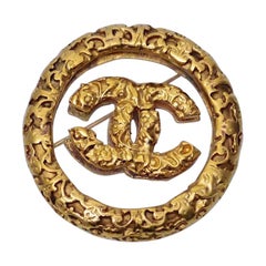 Vintage CHANEL Logo Baroque Floating Brooch