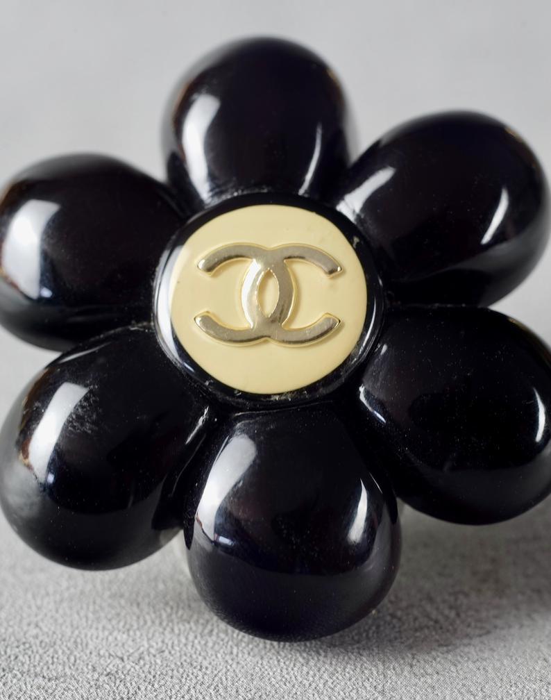 chanel flower brooch