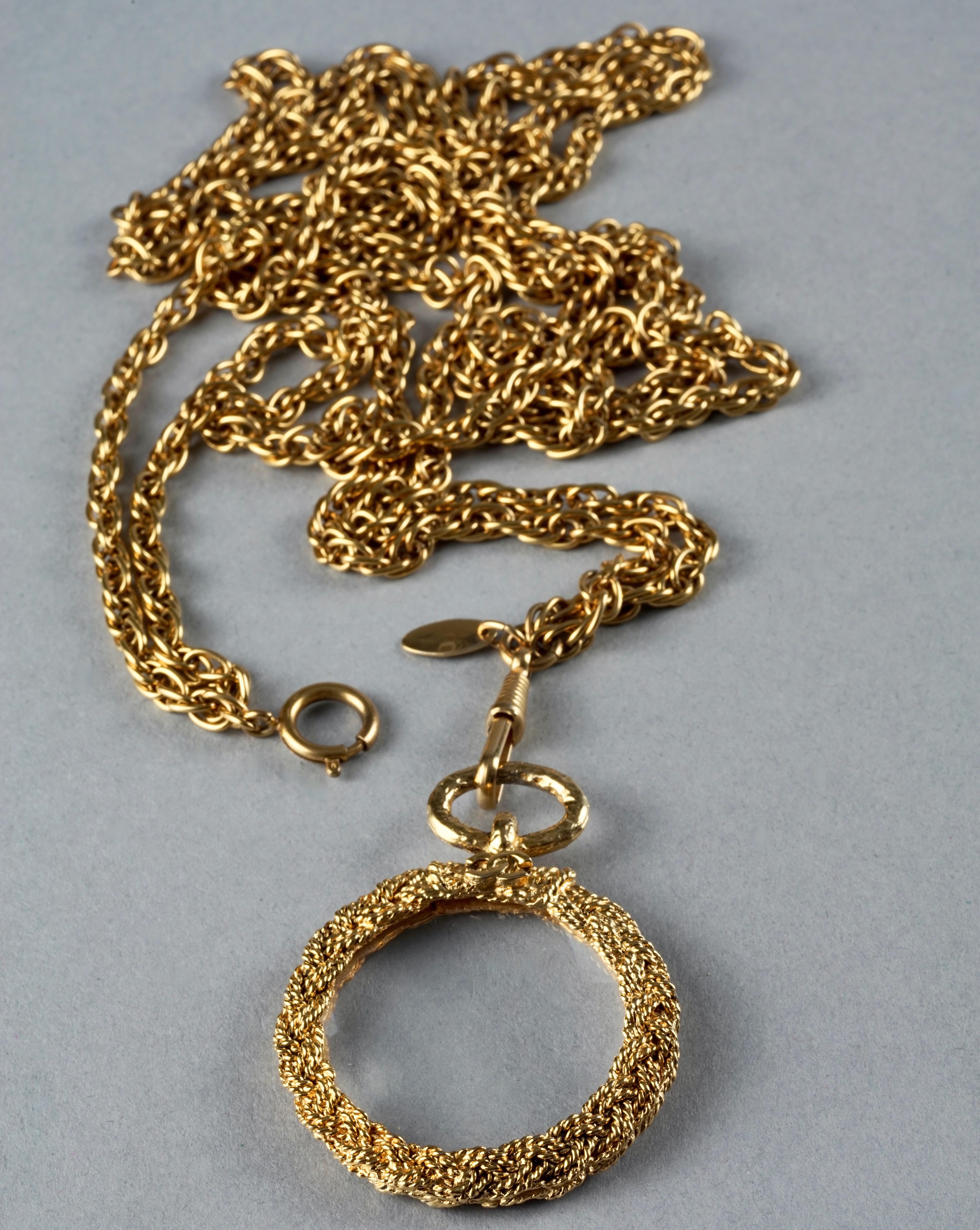 chanel magnifying necklace