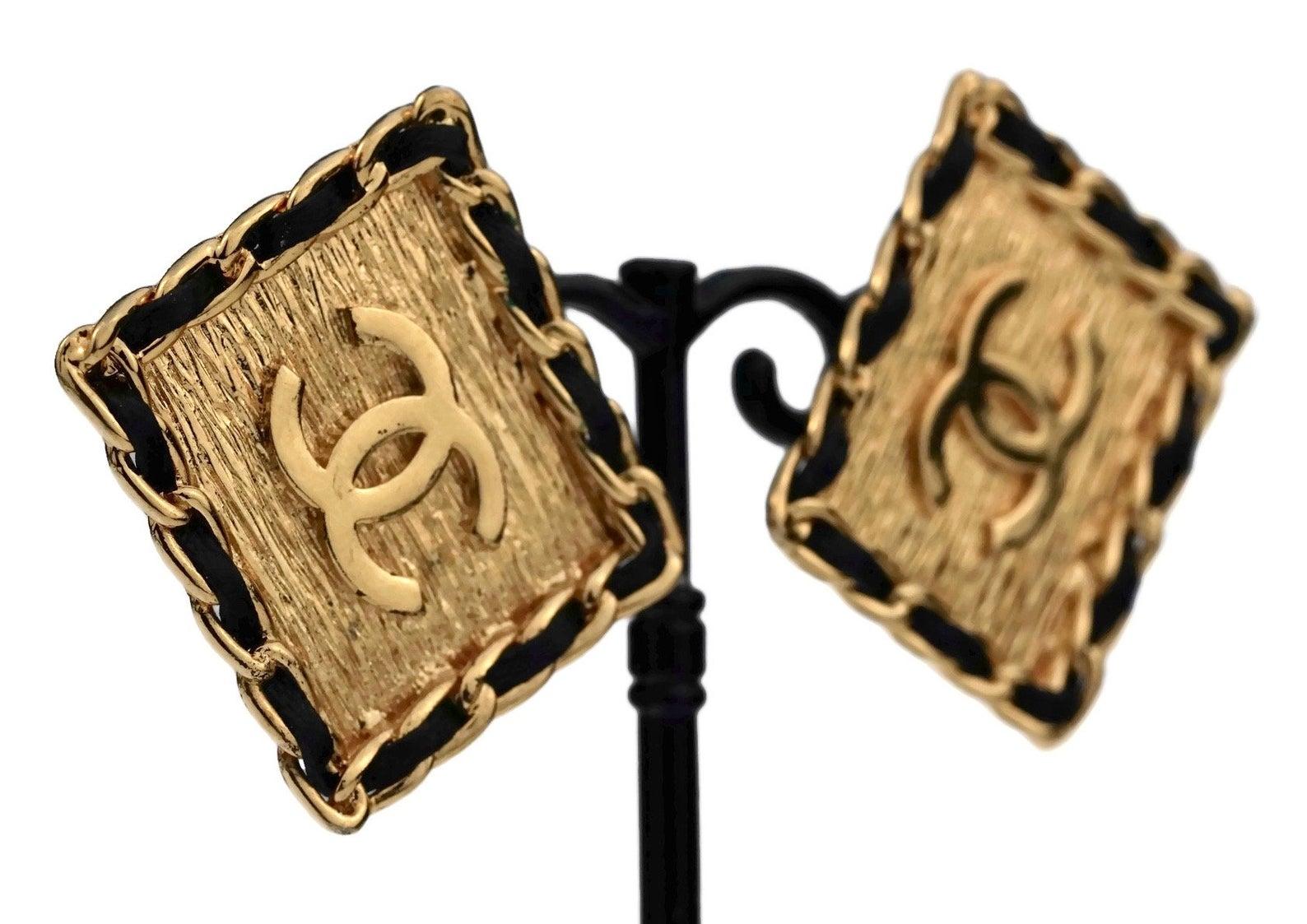 Women's Vintage CHANEL Logo Chain Leather Square Earrings