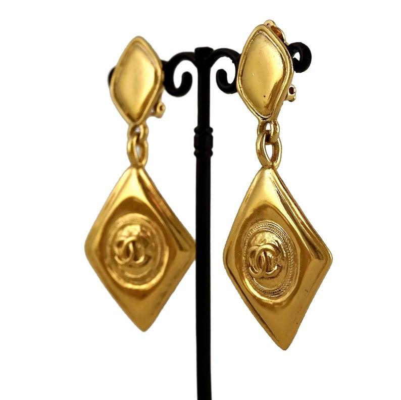 Women's Vintage CHANEL Logo Diamond Shape Dangling Earrings