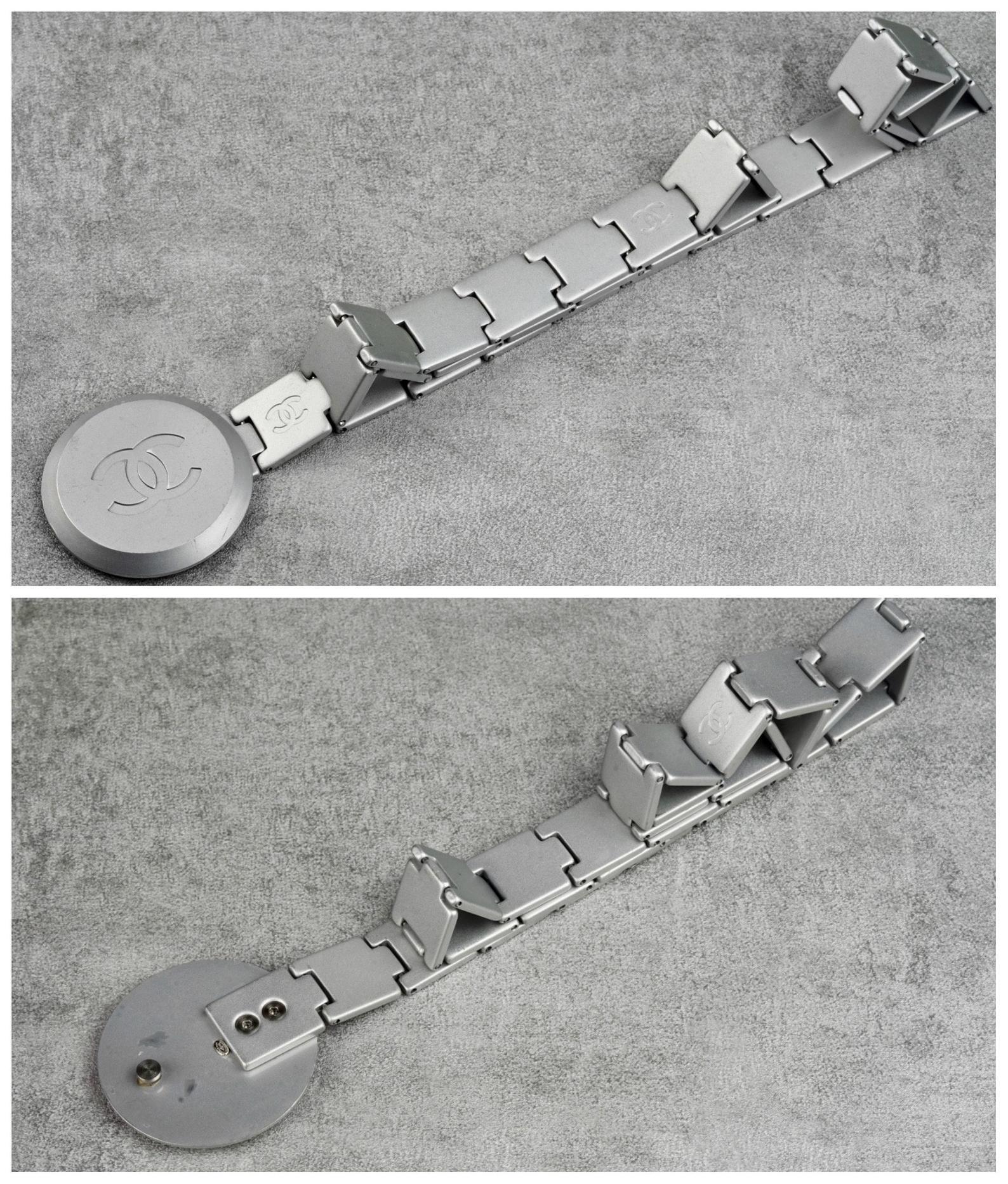 Women's or Men's Vintage CHANEL Logo Futuristic Matte Silver Articulated Belt