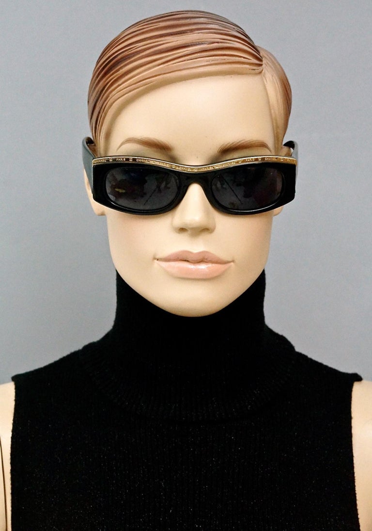 Chanel Sunglasses Golden Metal ref.515329 - Joli Closet