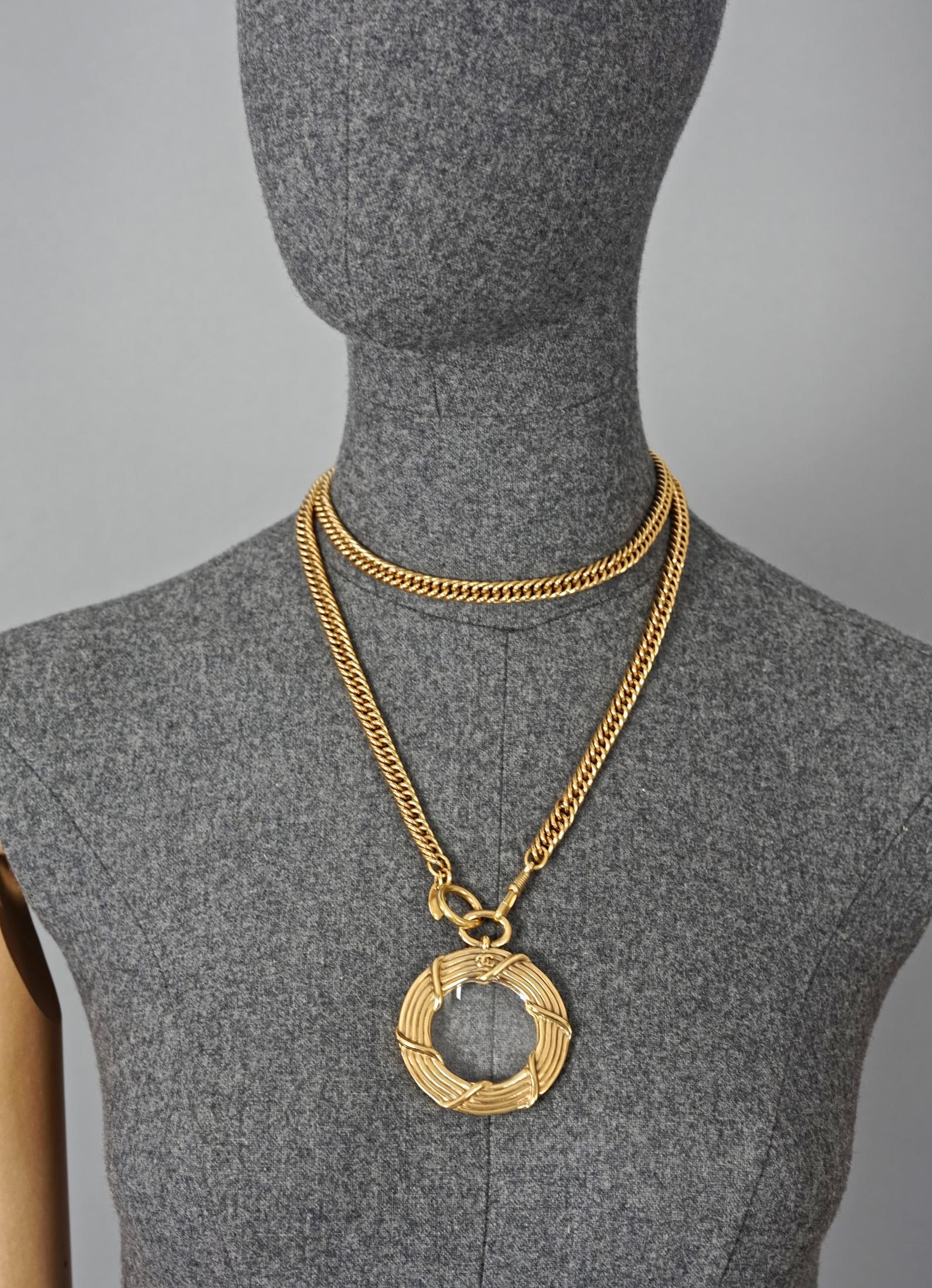 Women's or Men's Vintage CHANEL Logo Magnifying Glass Chain Necklace