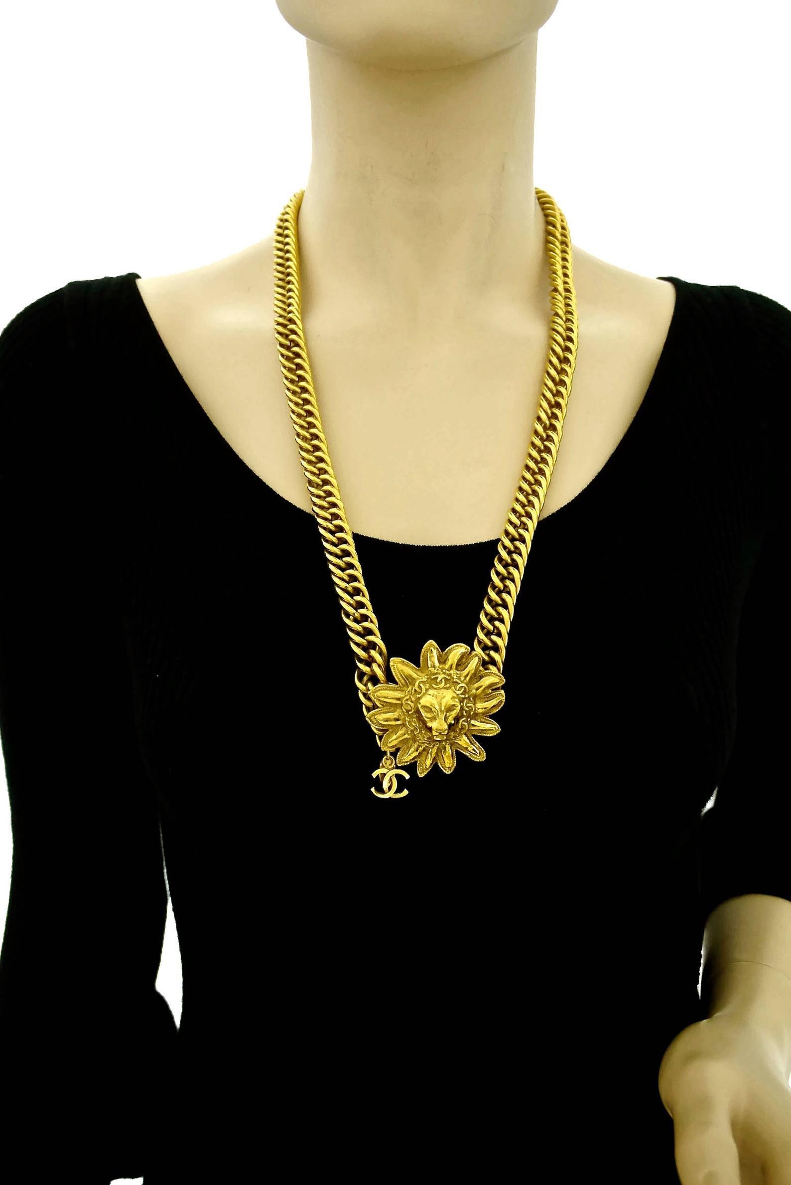 Vintage CHANEL Logo Sun Lion Head Medallion Necklace Belt For Sale 2