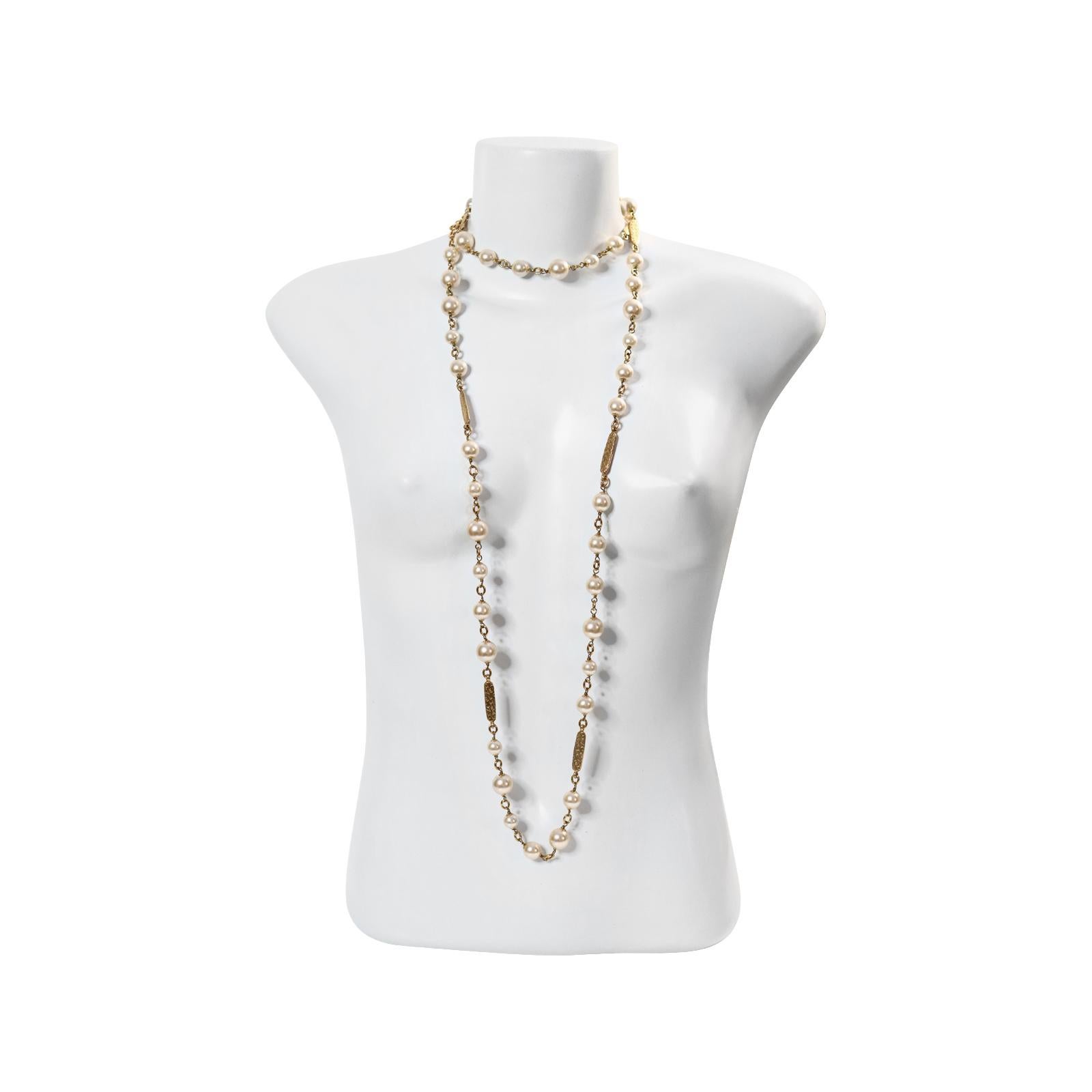 Vintage Chanel Long Pearl Necklace Circa 1980s 10