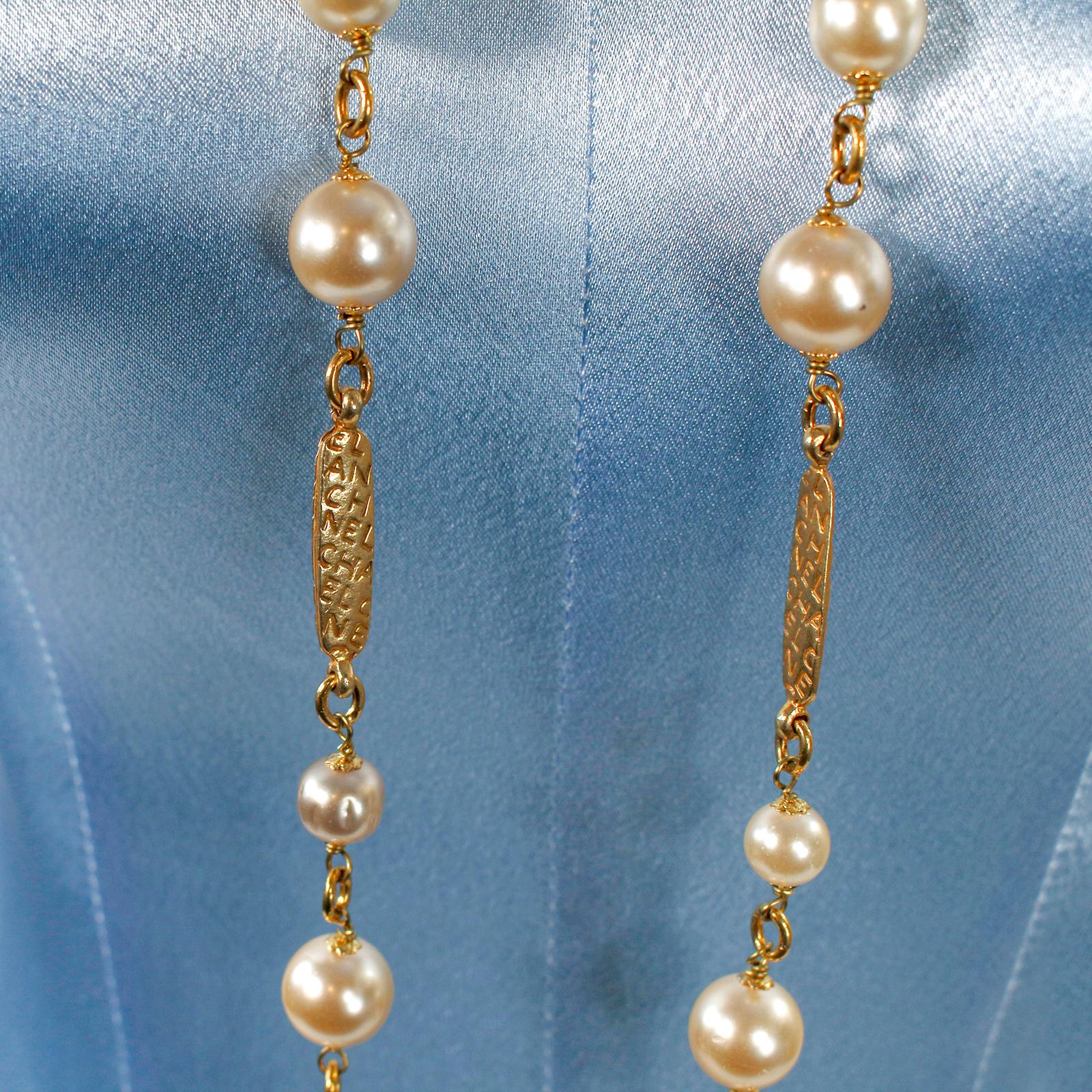 Vintage Chanel Long Pearl Necklace Circa 1980s 1