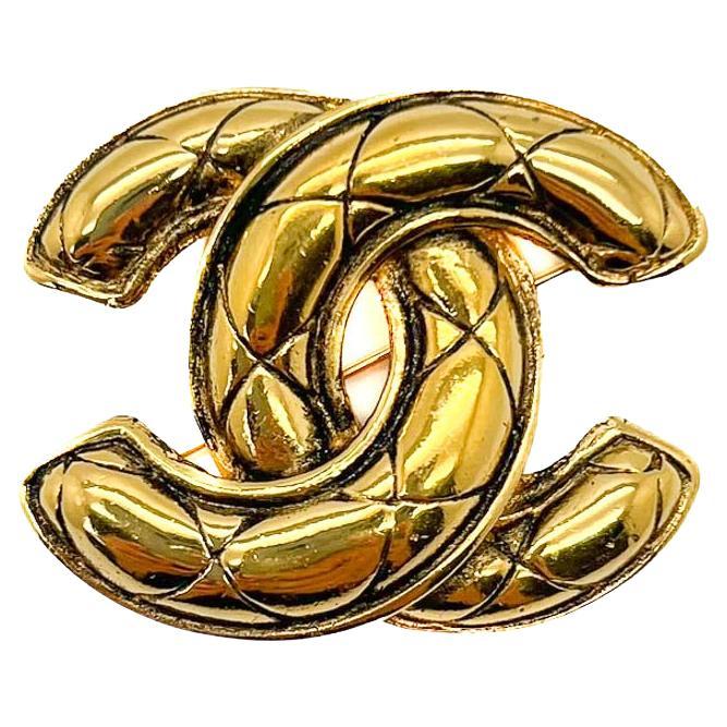 Vintage Chanel Matelassé CC Logo Brooch 1980s For Sale