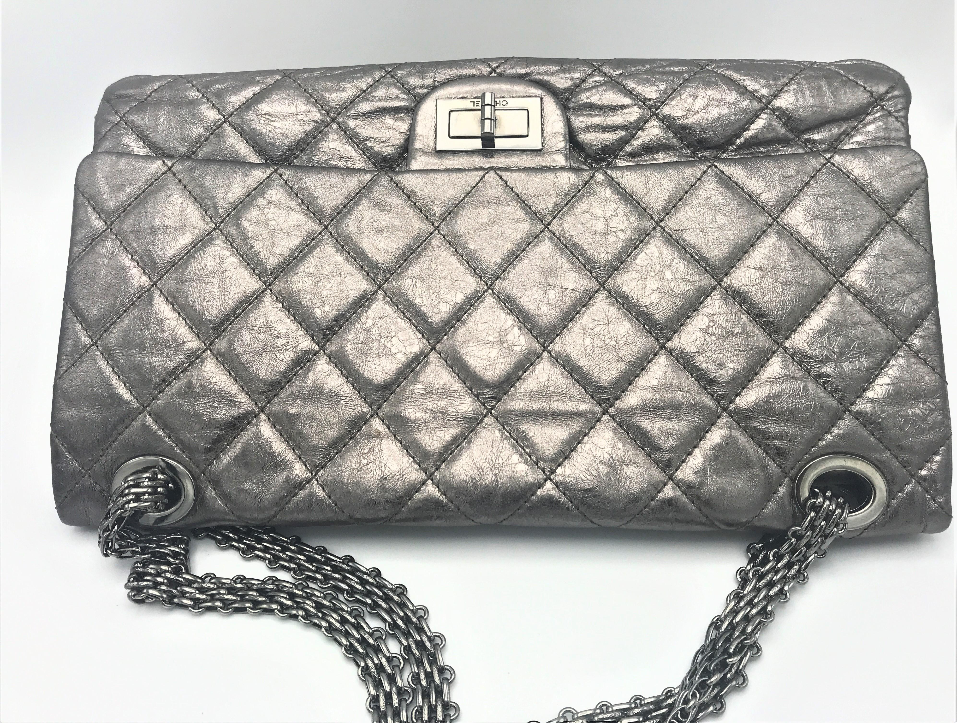 Silver Chanel leather distressed silver Reissure 2, 55 maxi double flap bag 2000s   For Sale