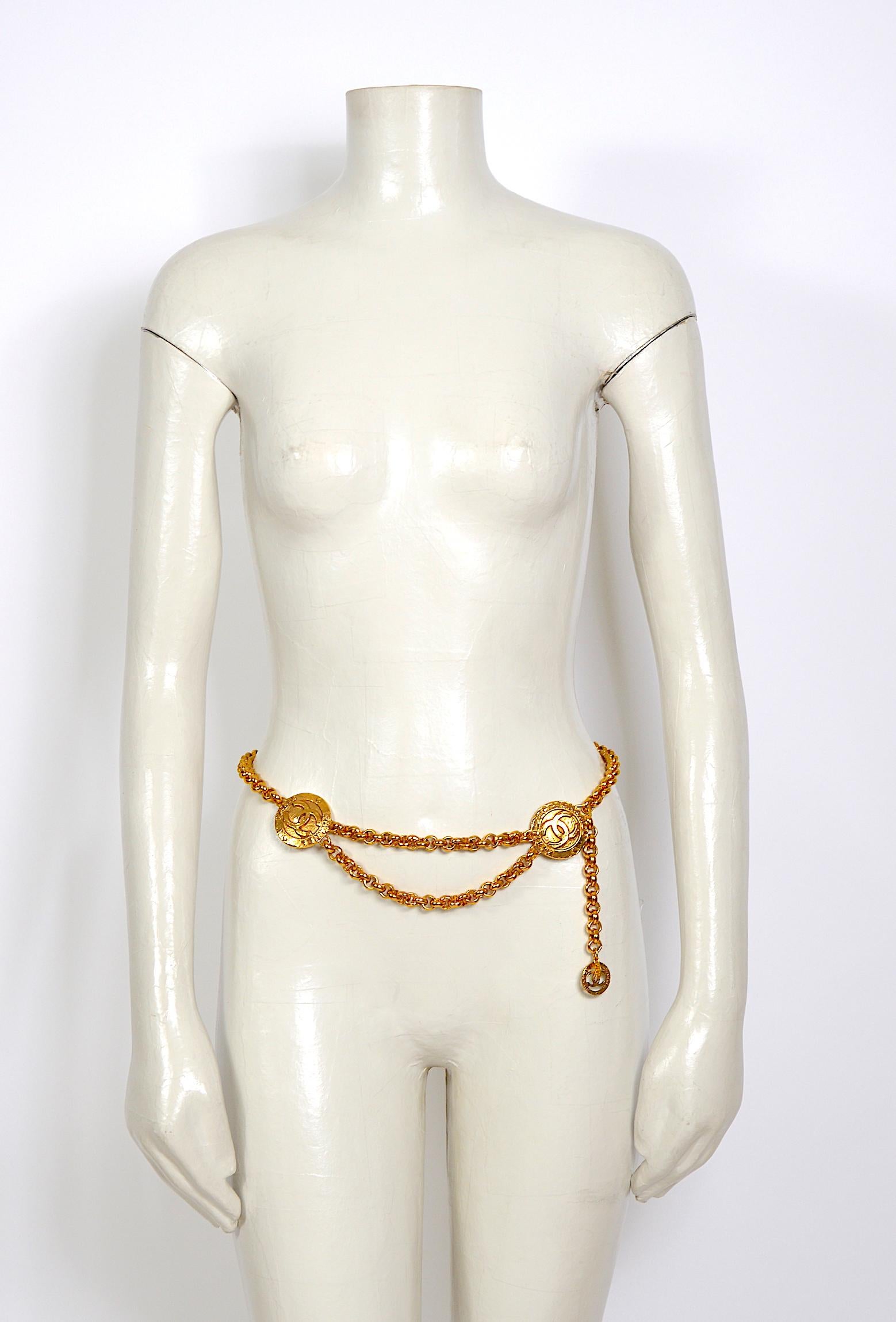 chanel medallion chain belt