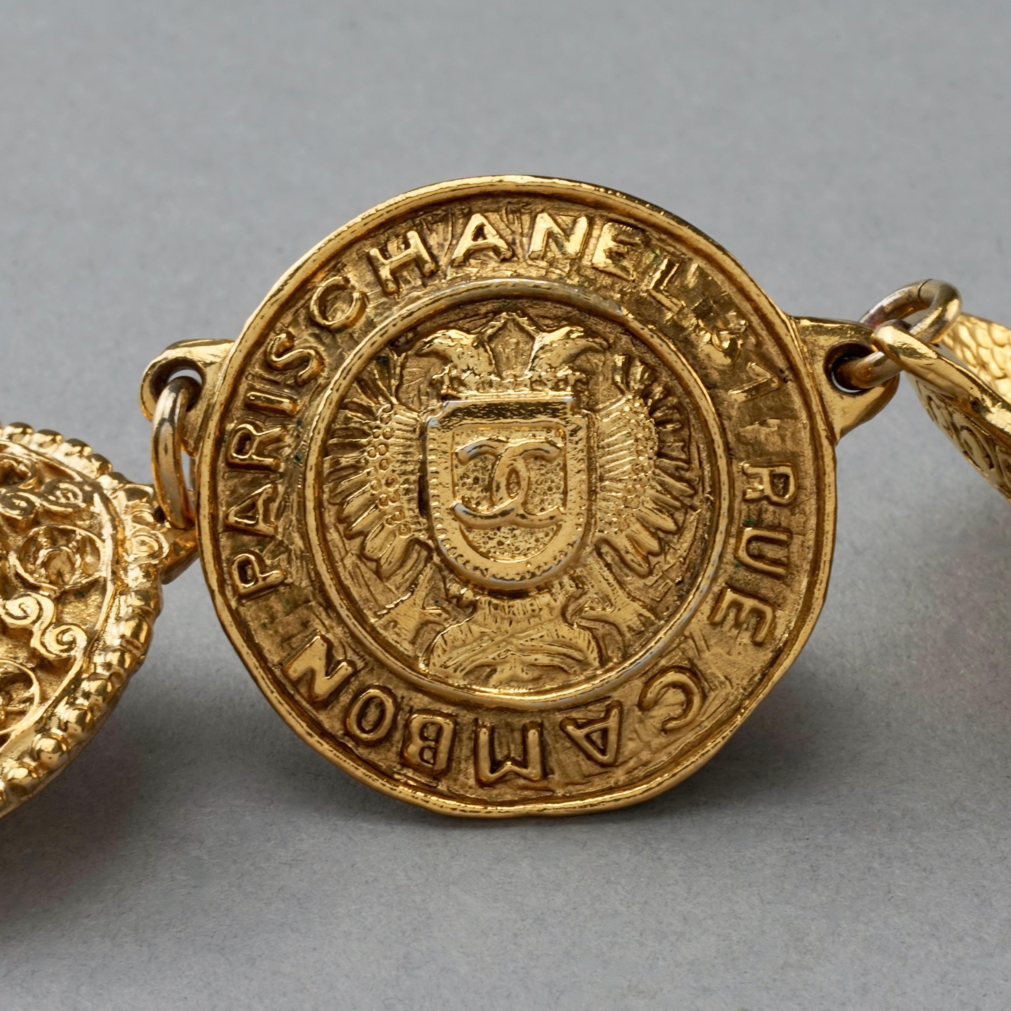 Vintage CHANEL Medallion Necklace 5