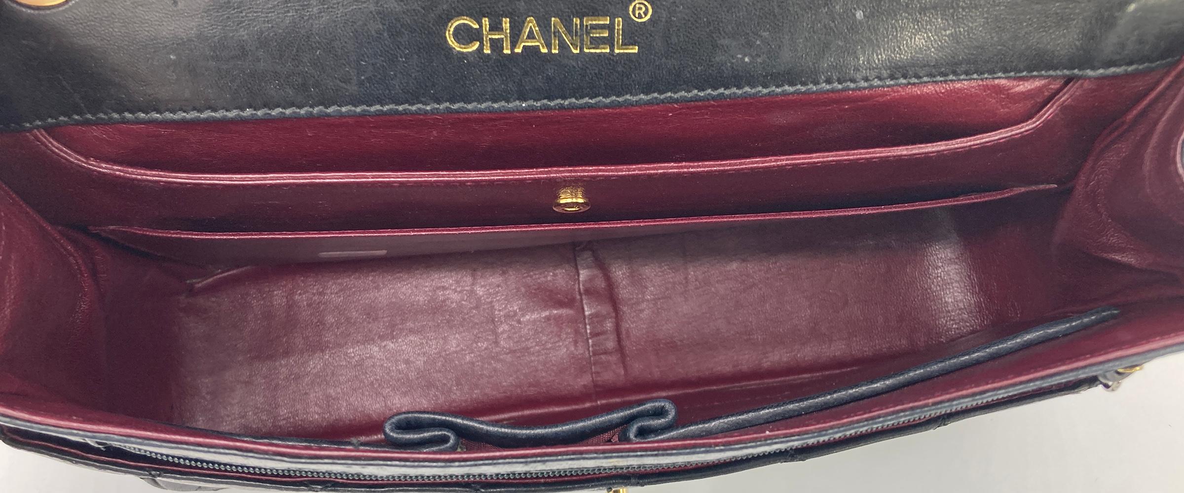 Vintage Chanel Medium Classic Flap With Wallet 6