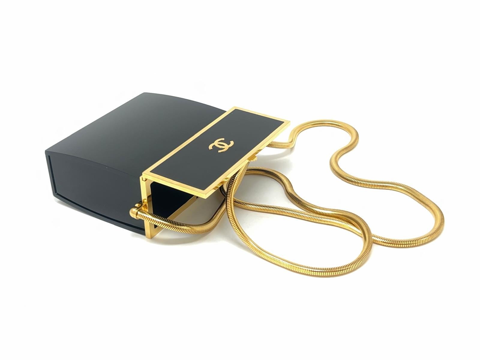 Vintage Chanel Minaudière Lucite & Gold Hardware Spring / Summer 1997 5