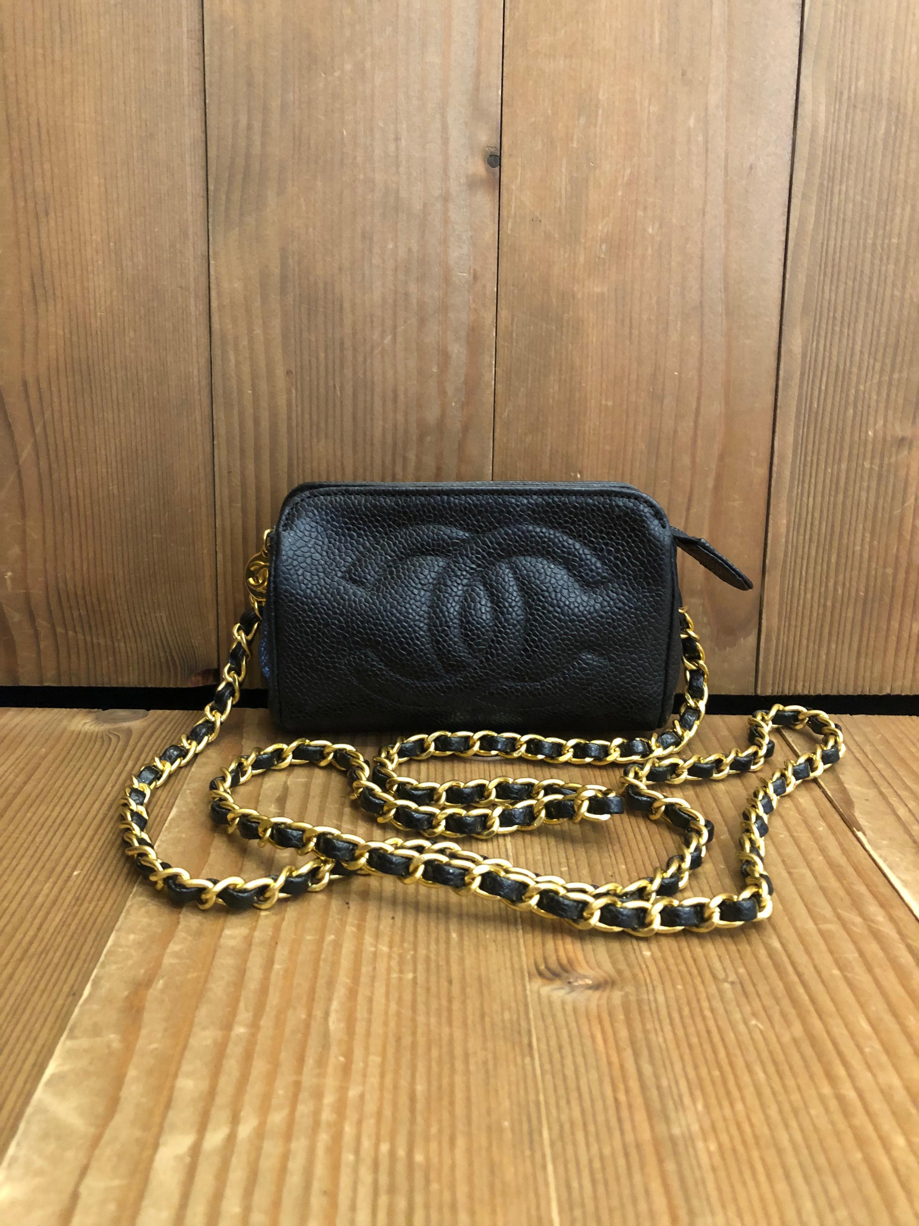 Women's or Men's Vintage CHANEL Mini Caviar Calfskin Leather Pouch Bag Black (Modified)