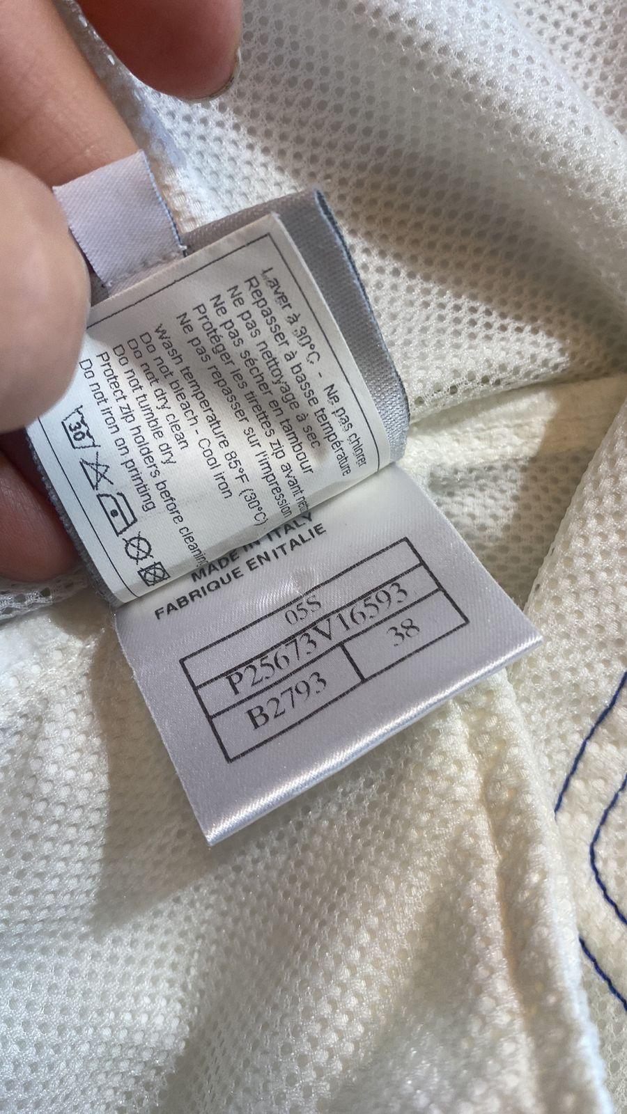 Vintage CHANEL Monogram Logo CC FLORAL White Blue Jacket Sport Coat Bomber For Sale 7