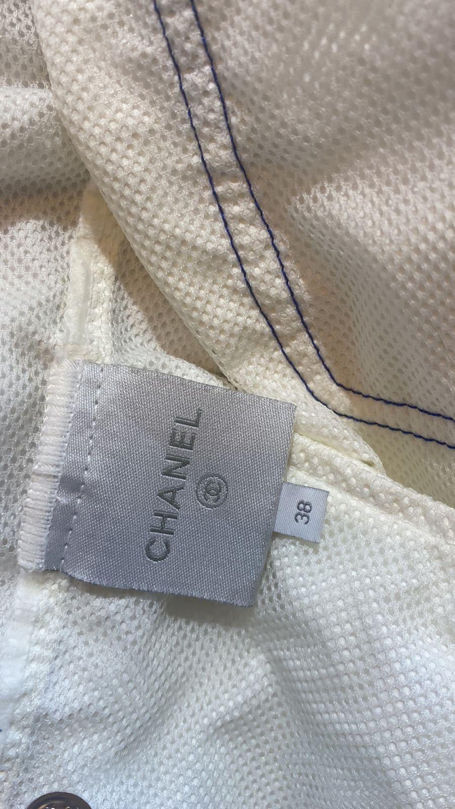 Vintage CHANEL Monogram Logo CC FLORAL White Blue Jacket Sport Coat Bomber For Sale 9
