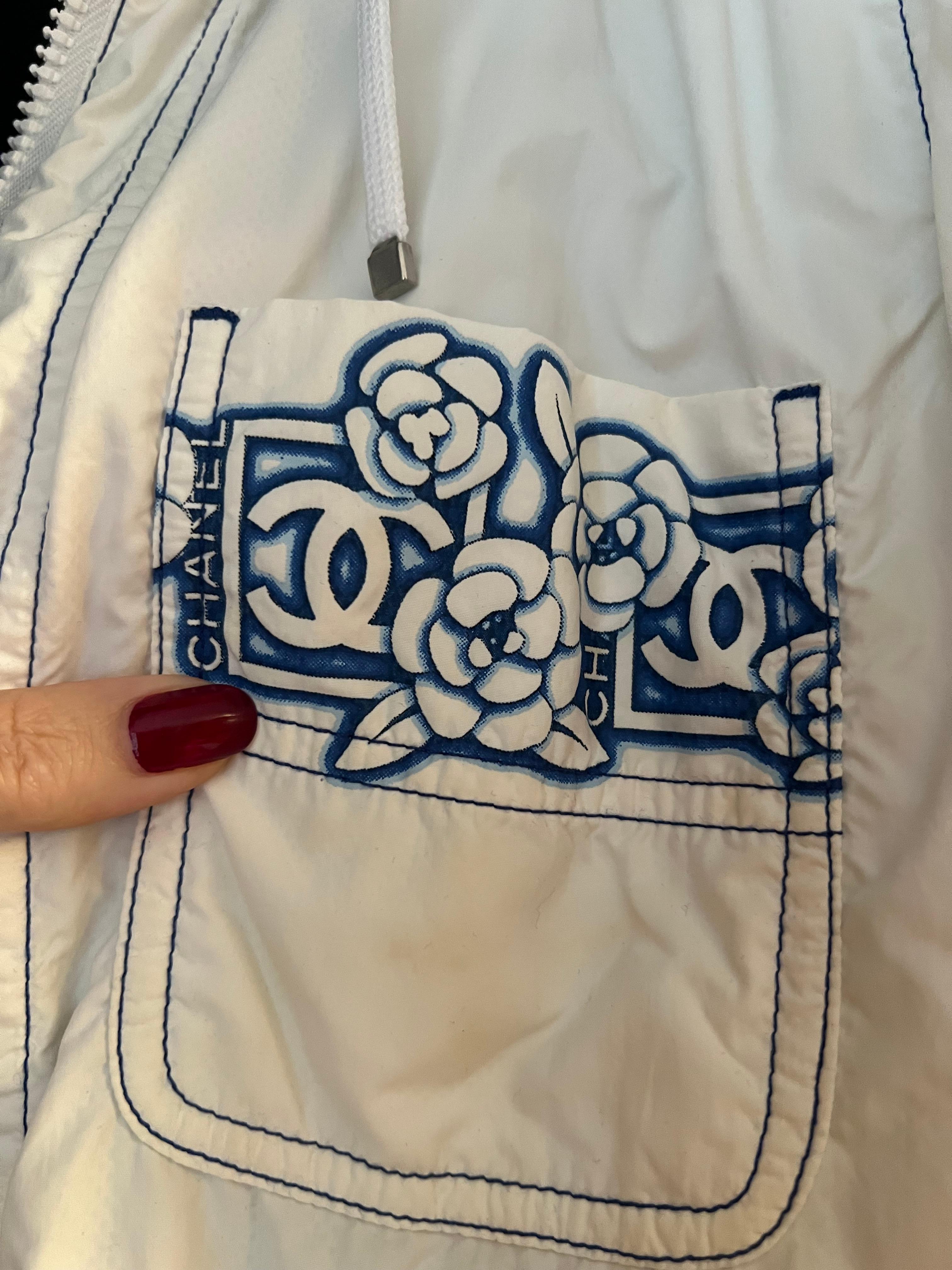 Beige Vintage CHANEL Monogram Logo CC FLORAL White Blue Jacket Sport Coat Bomber For Sale